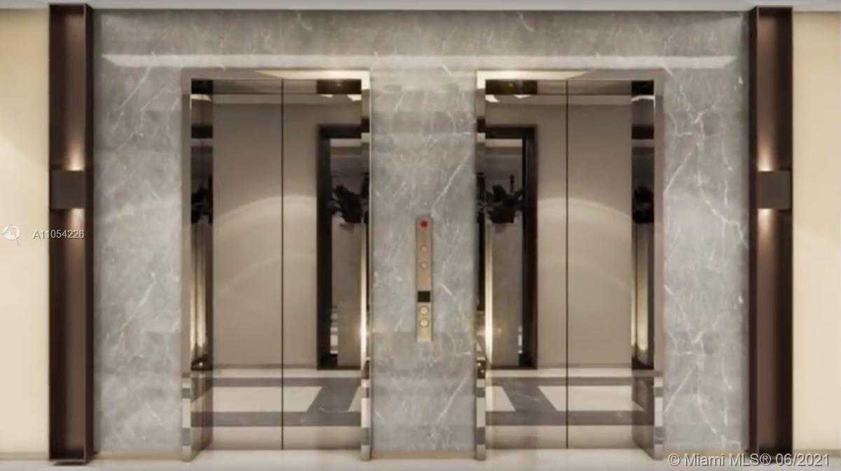 Small Image of 300 SOUTH POINTE DR #806, Miami Beach Number 14
