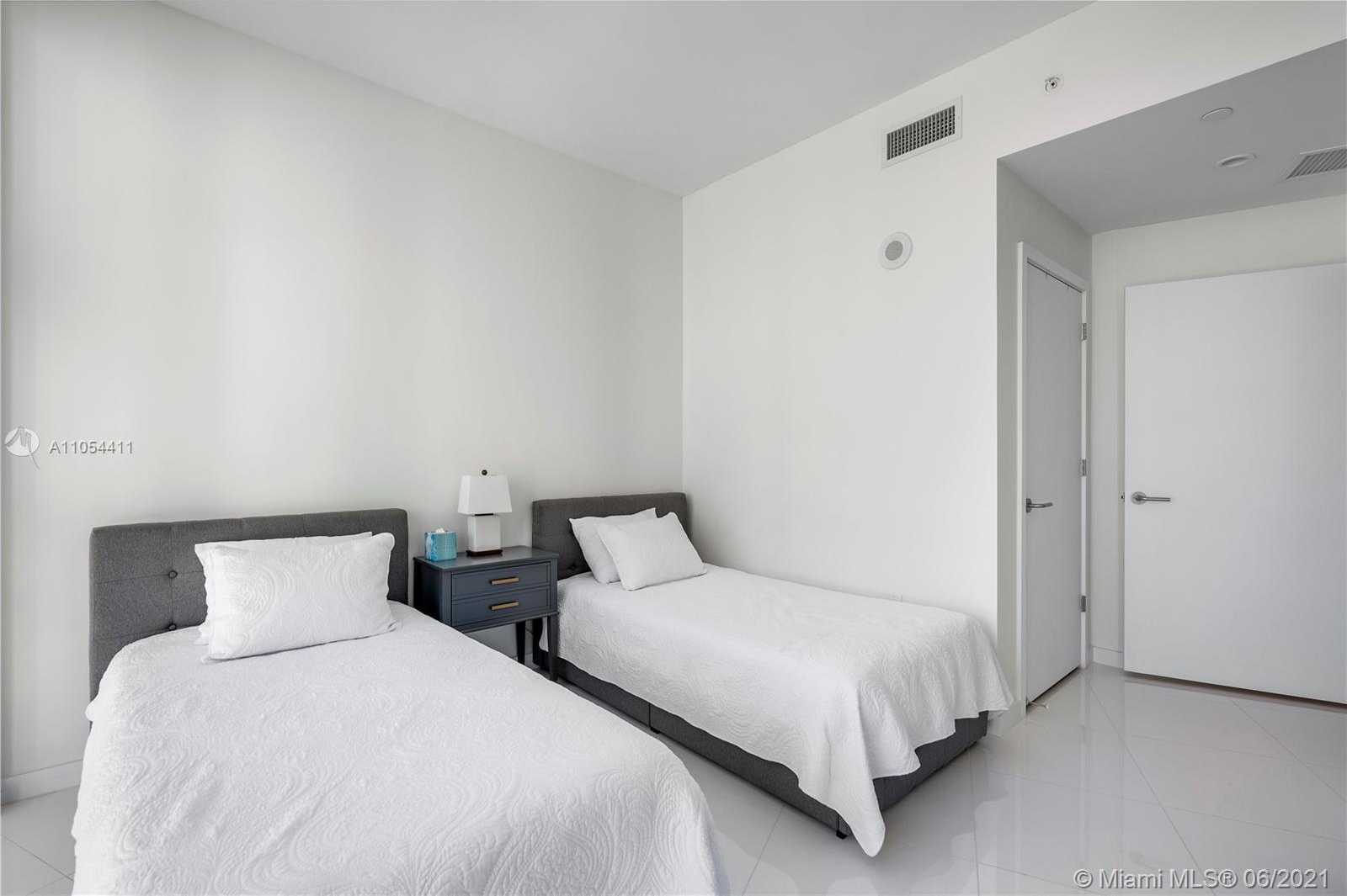 Small Image of 851 NORTH EAST 1ST AVE #2409, Miami Number 12