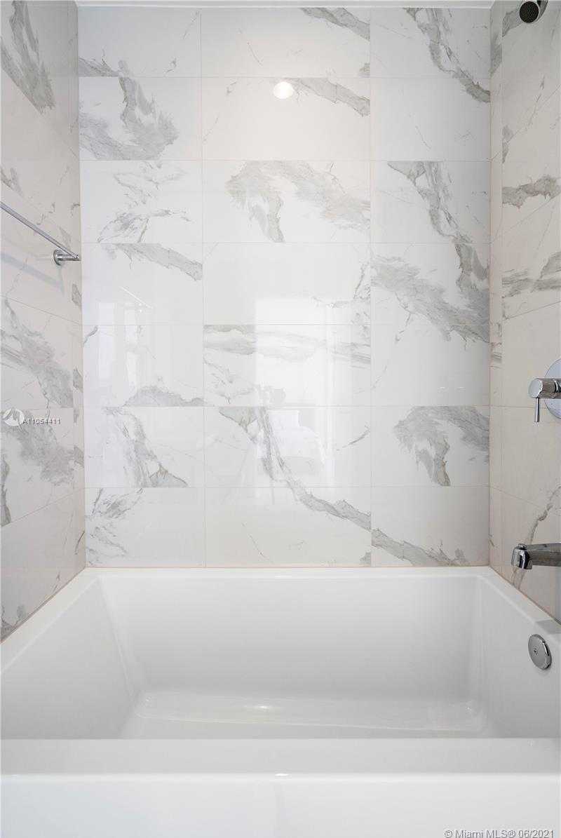 Small Image of 851 NORTH EAST 1ST AVE #2409, Miami Number 34