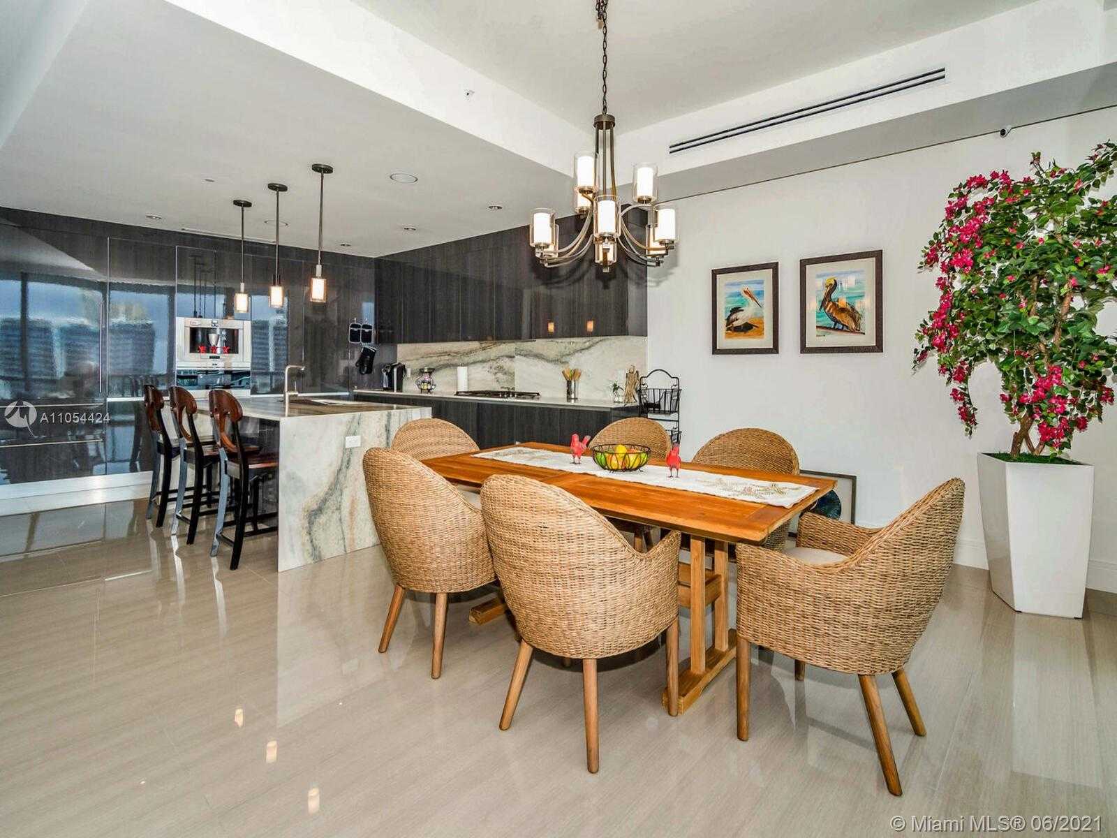 Small Image of 3300 NORTH EAST 188TH ST #817, Aventura Number 11