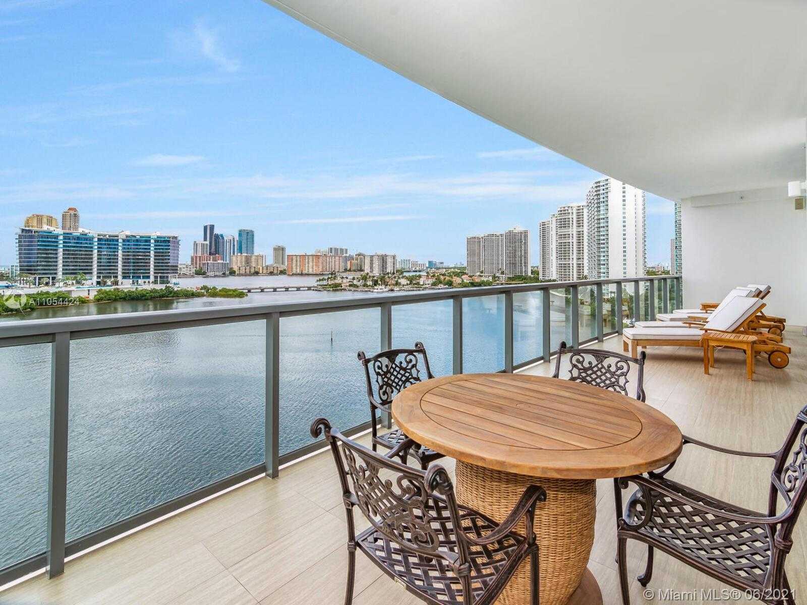 Small Image of 3300 NORTH EAST 188TH ST #817, Aventura Number 12