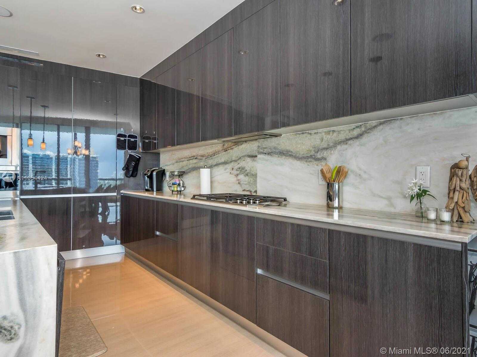 Small Image of 3300 NORTH EAST 188TH ST #817, Aventura Number 23