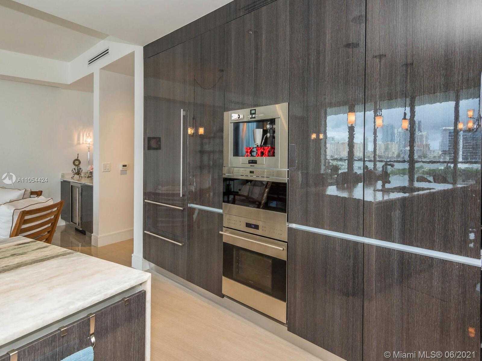 Small Image of 3300 NORTH EAST 188TH ST #817, Aventura Number 25