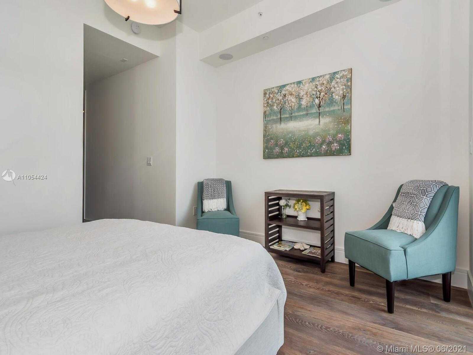 Small Image of 3300 NORTH EAST 188TH ST #817, Aventura Number 30