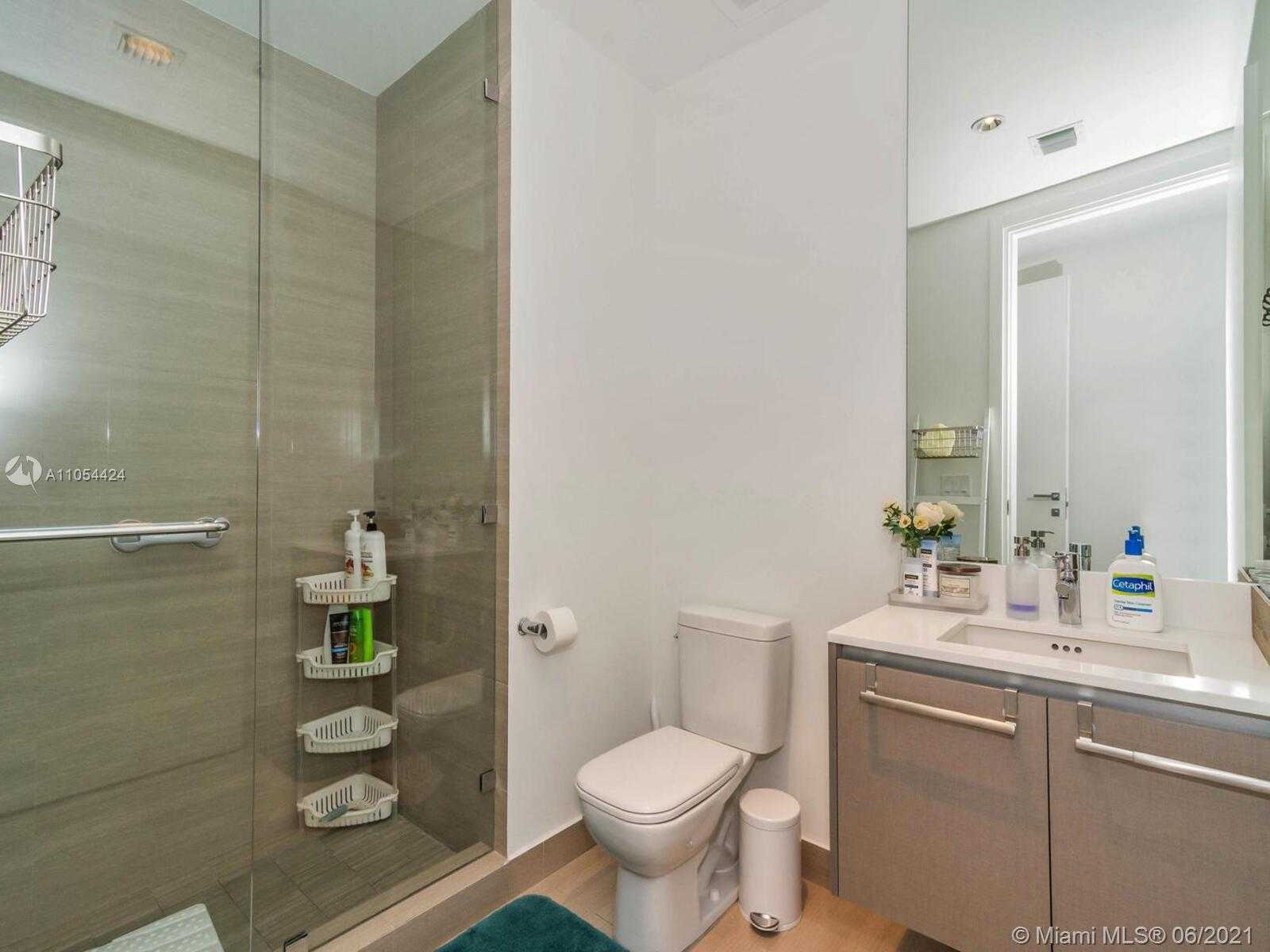 Small Image of 3300 NORTH EAST 188TH ST #817, Aventura Number 35