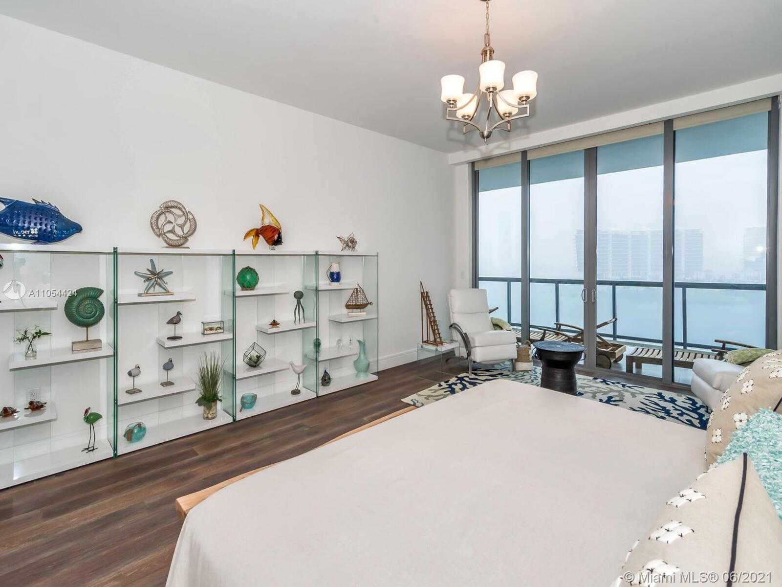 Small Image of 3300 NORTH EAST 188TH ST #817, Aventura Number 47