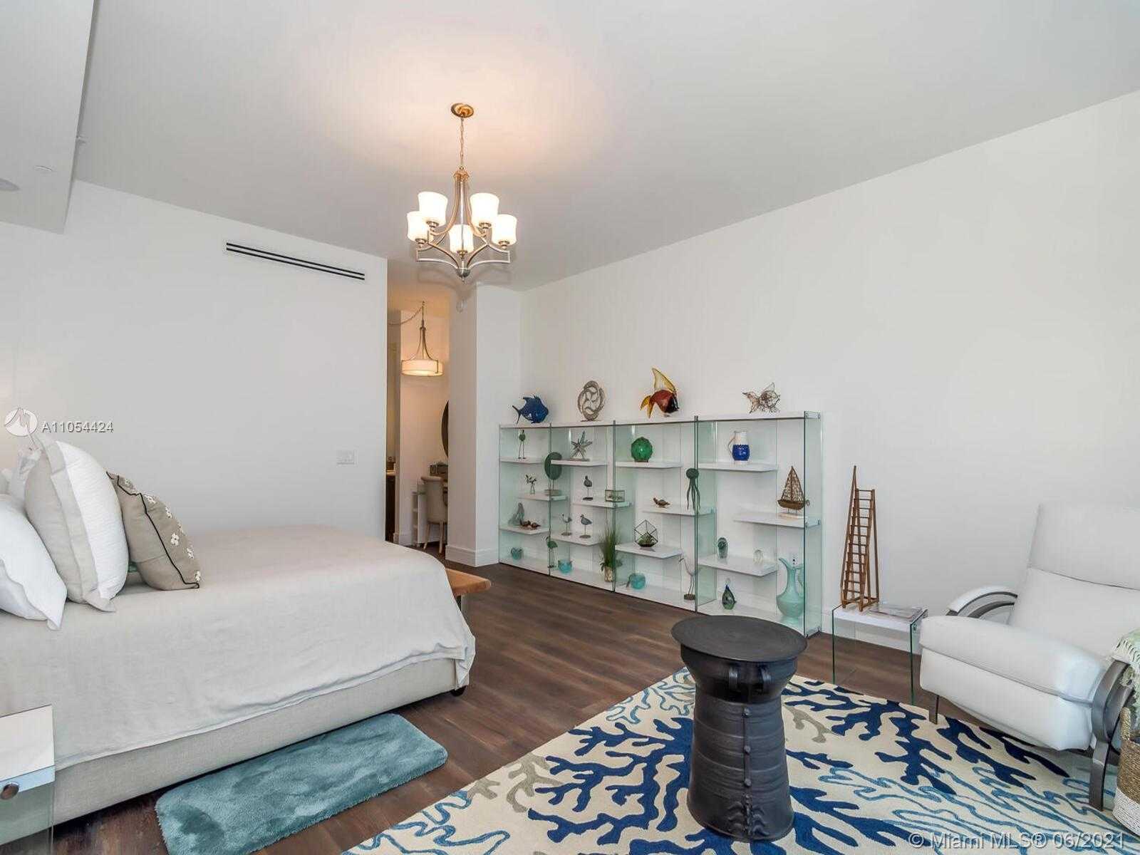 Small Image of 3300 NORTH EAST 188TH ST #817, Aventura Number 49