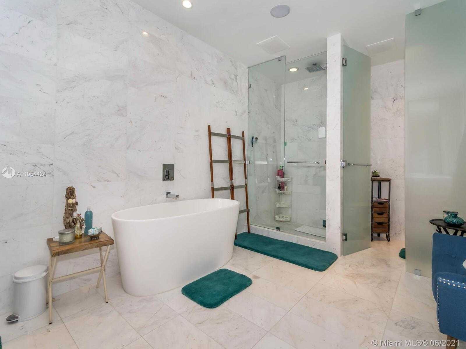 Small Image of 3300 NORTH EAST 188TH ST #817, Aventura Number 51