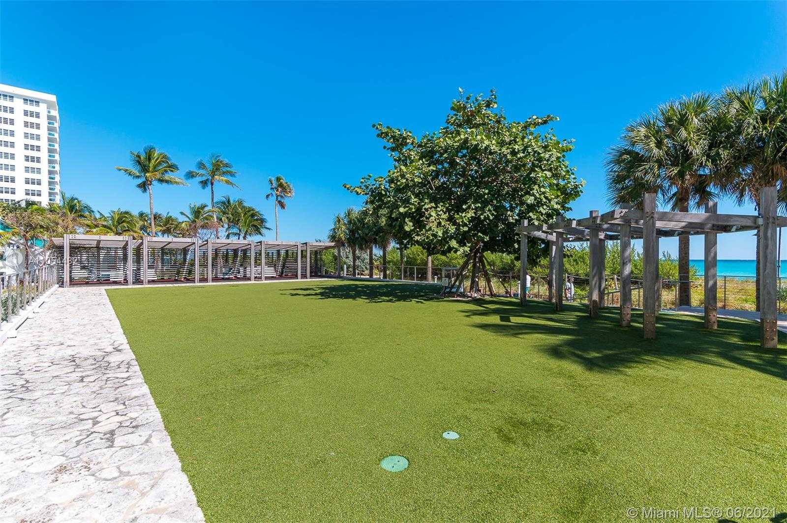 Small Image of 6801 COLLINS AVE #C1411, Miami Beach Number 14