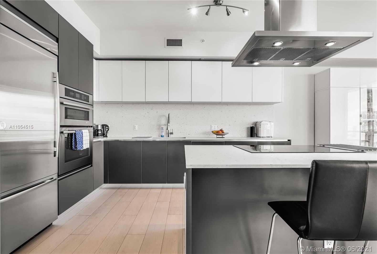 Small Image of 1300 BRICKELL BAY DR #4104, Miami Number 20