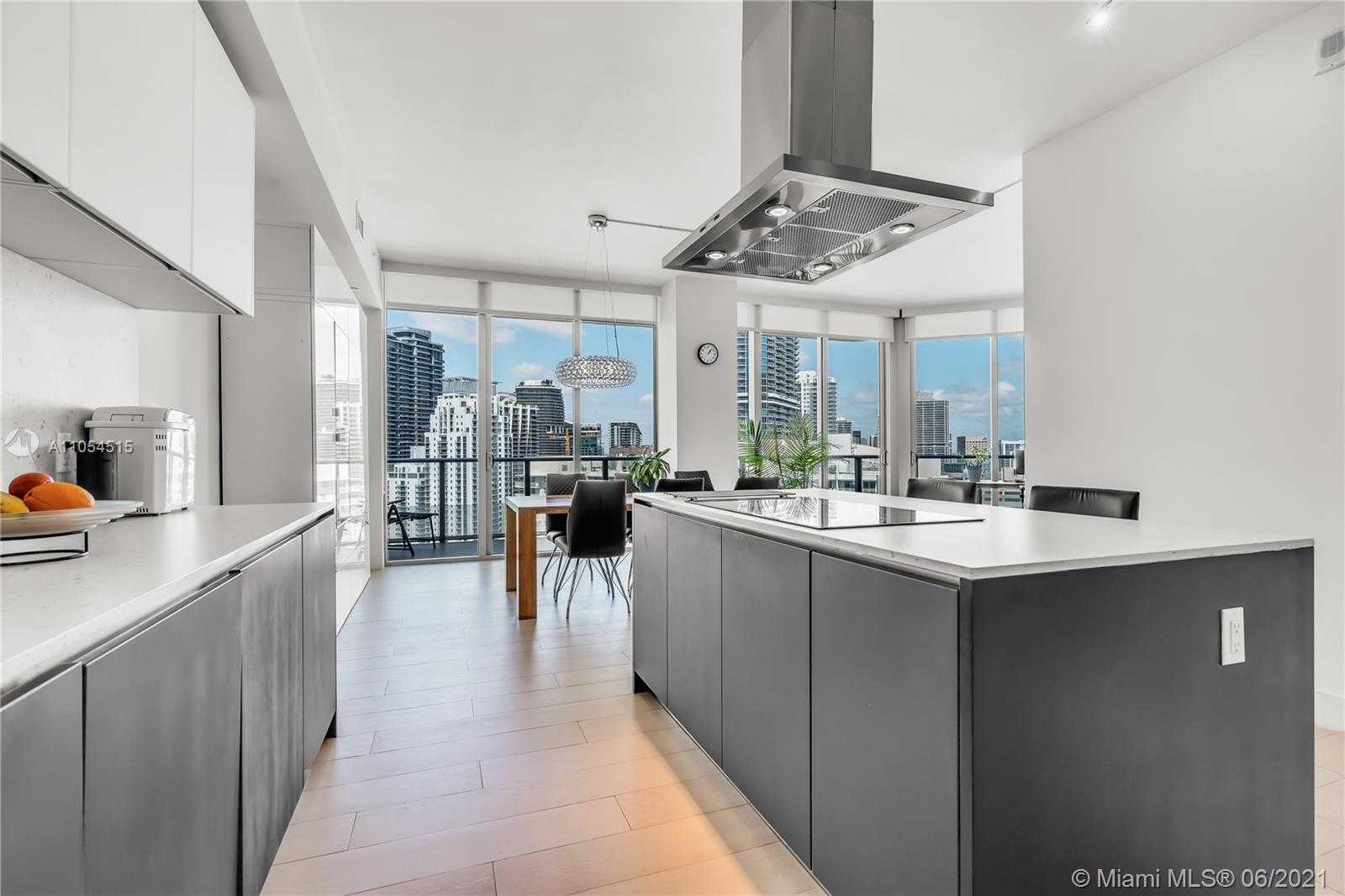 Small Image of 1300 BRICKELL BAY DR #4104, Miami Number 23