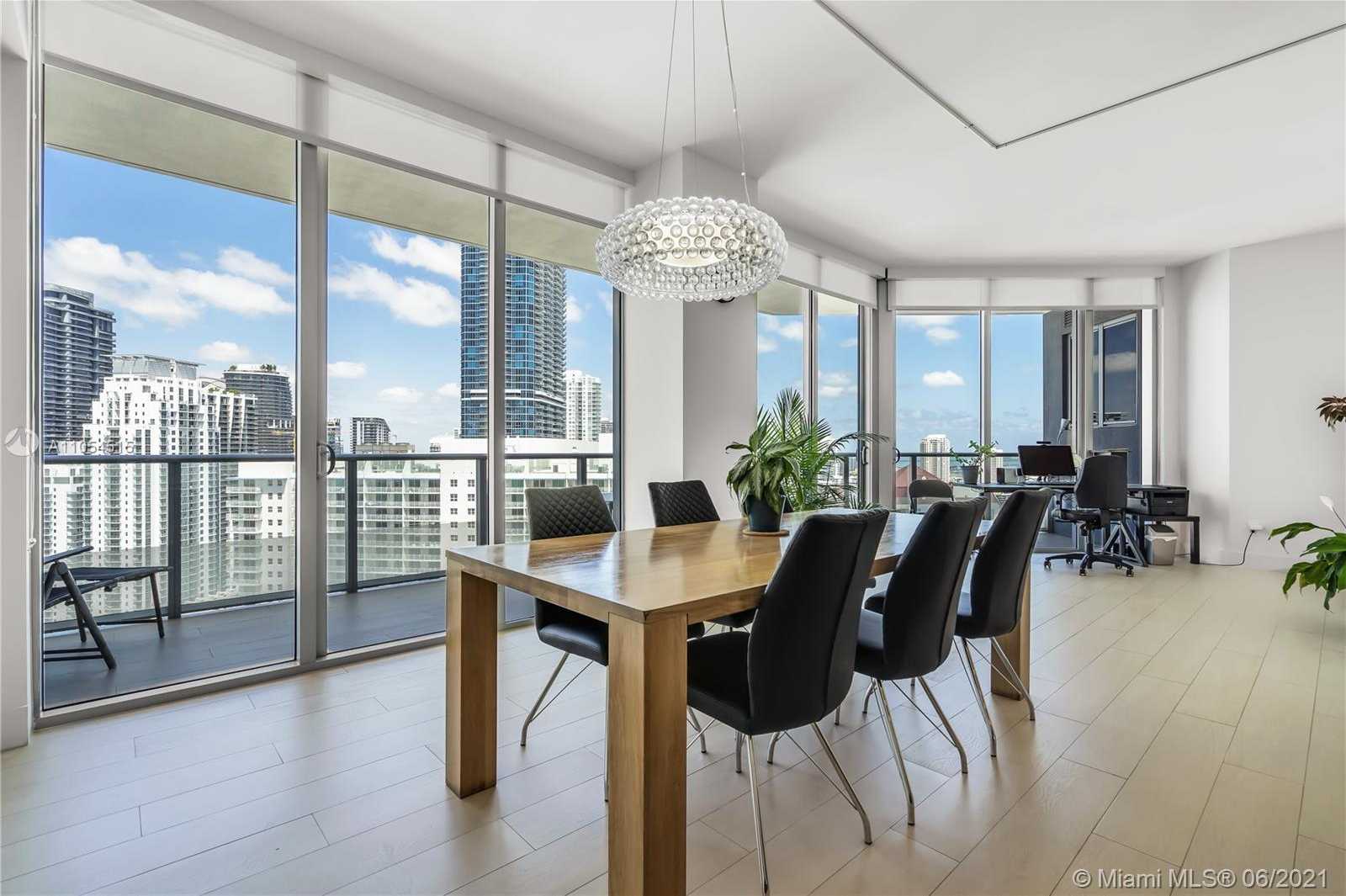 Small Image of 1300 BRICKELL BAY DR #4104, Miami Number 24