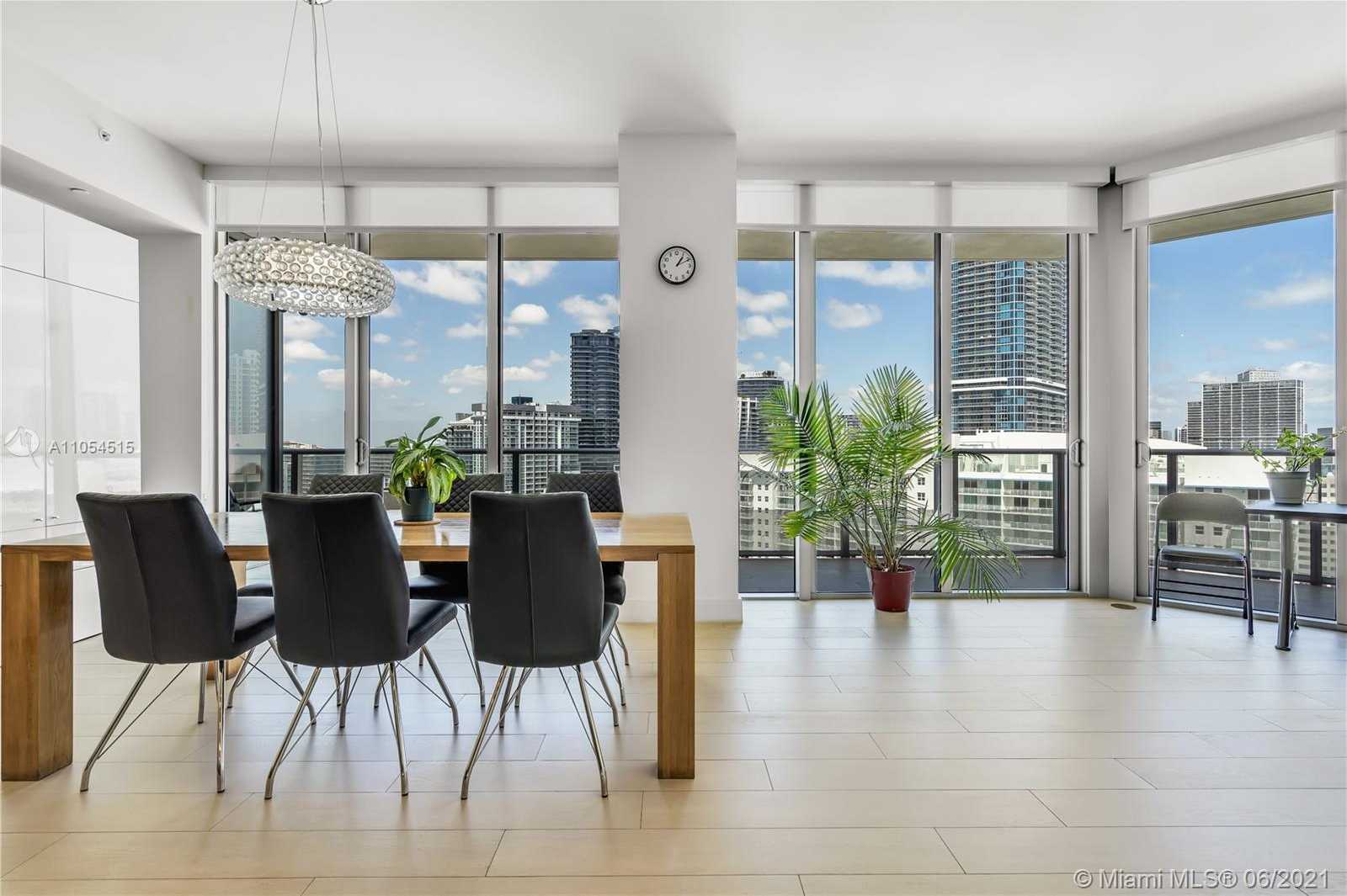 Small Image of 1300 BRICKELL BAY DR #4104, Miami Number 26