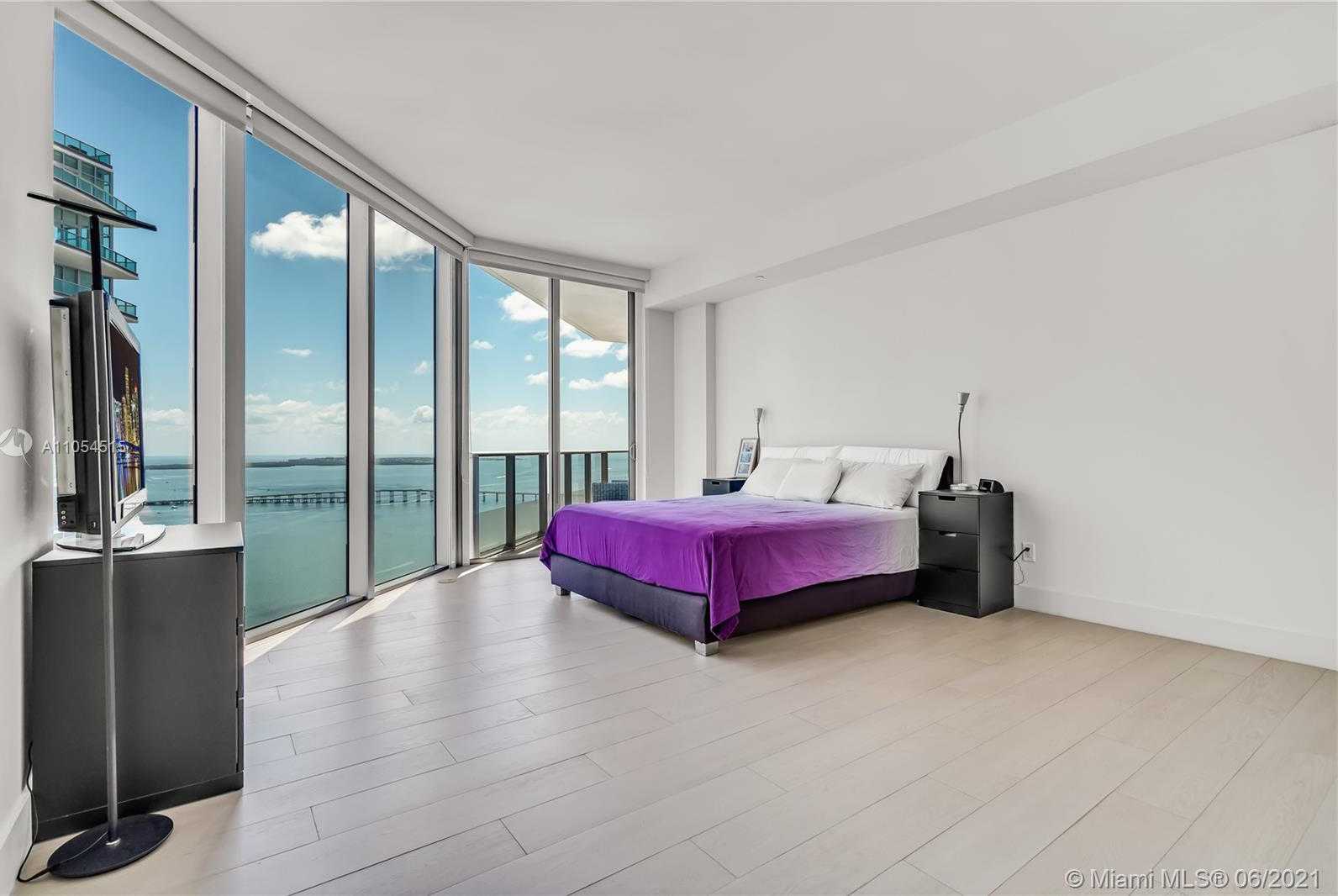 Small Image of 1300 BRICKELL BAY DR #4104, Miami Number 34