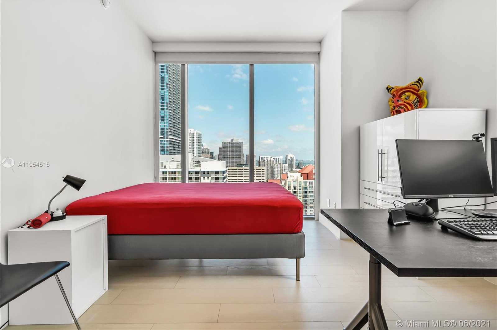 Small Image of 1300 BRICKELL BAY DR #4104, Miami Number 43