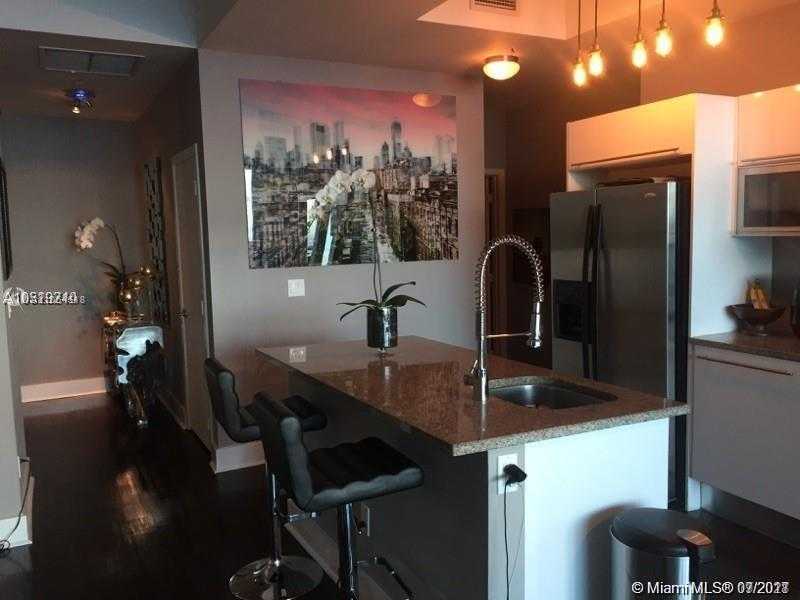 Small Image of 888 BISCAYNE BLVD #4900, Miami Number 7