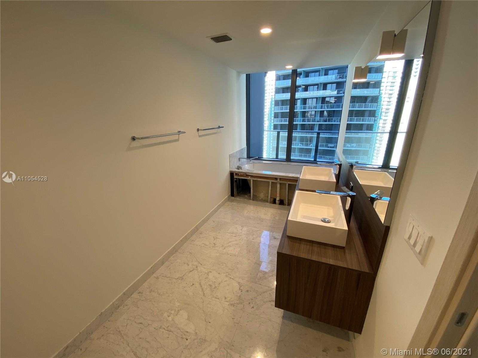Small Image of 1000 BRICKELL PLAZA #3309, Miami Number 13