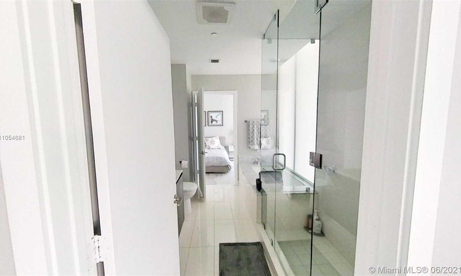 Small Image of 480 NORTH EAST 31 ST #4907, Miami Number 12