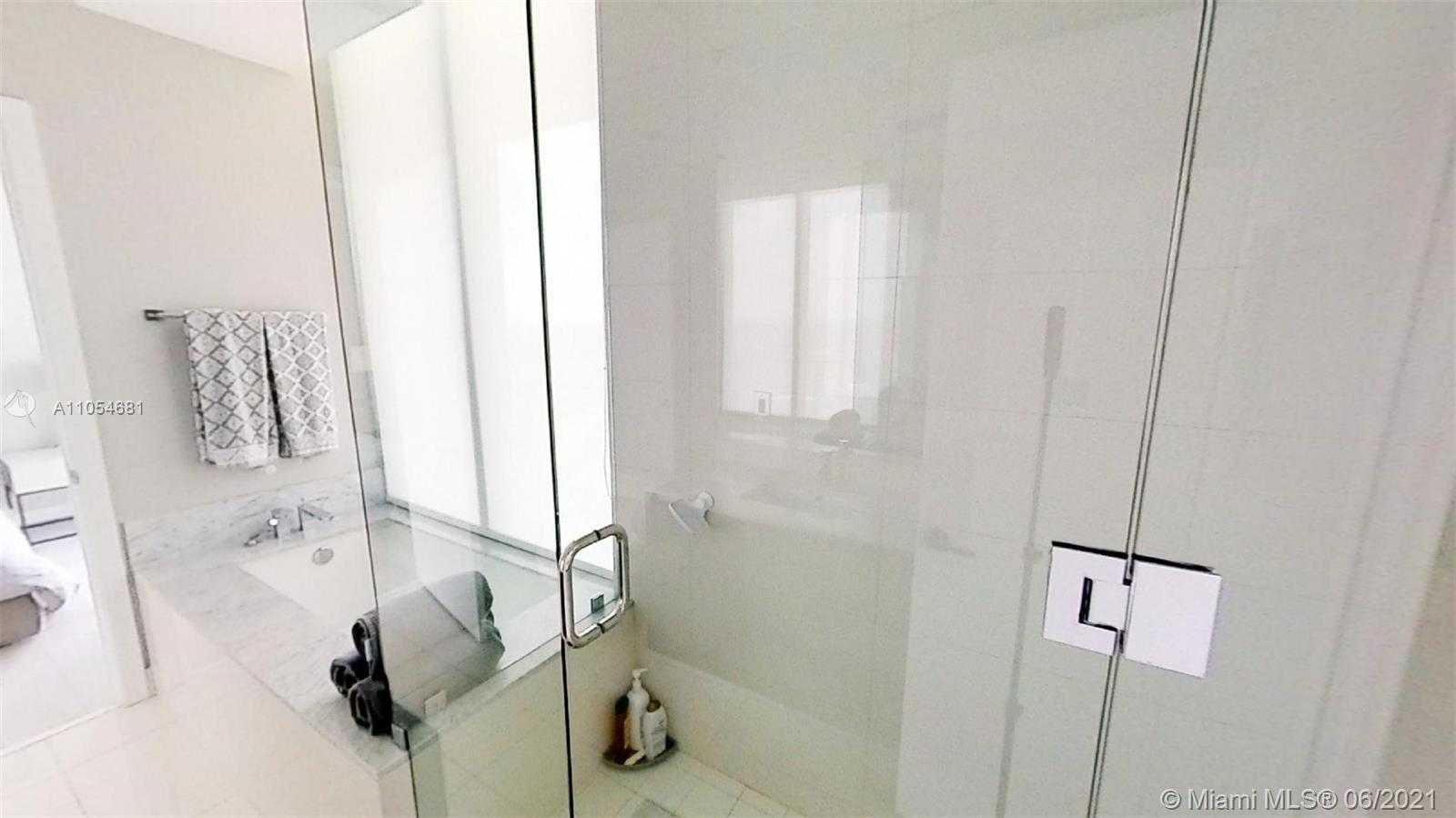 Small Image of 480 NORTH EAST 31 ST #4907, Miami Number 13