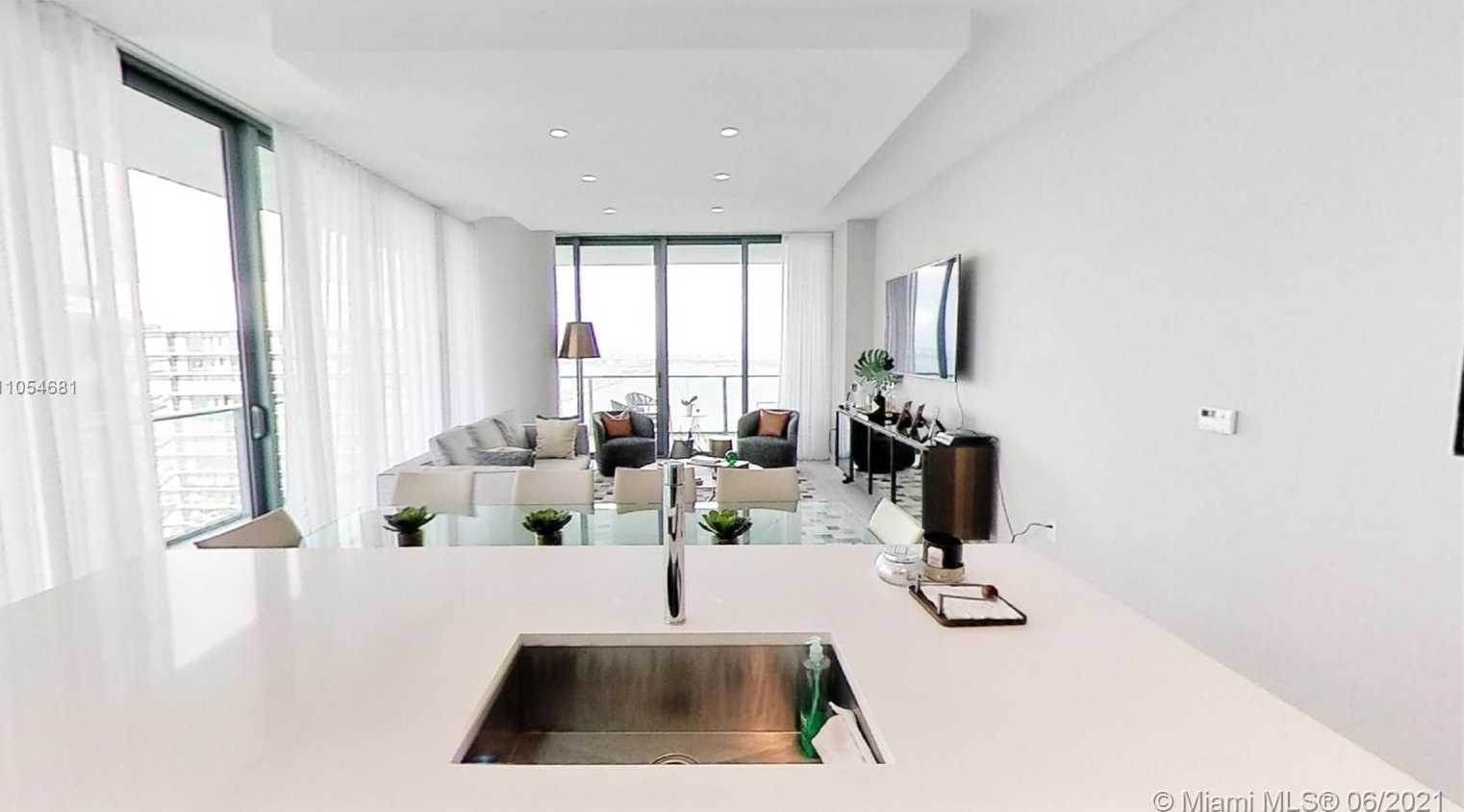 Small Image of 480 NORTH EAST 31 ST #4907, Miami Number 27