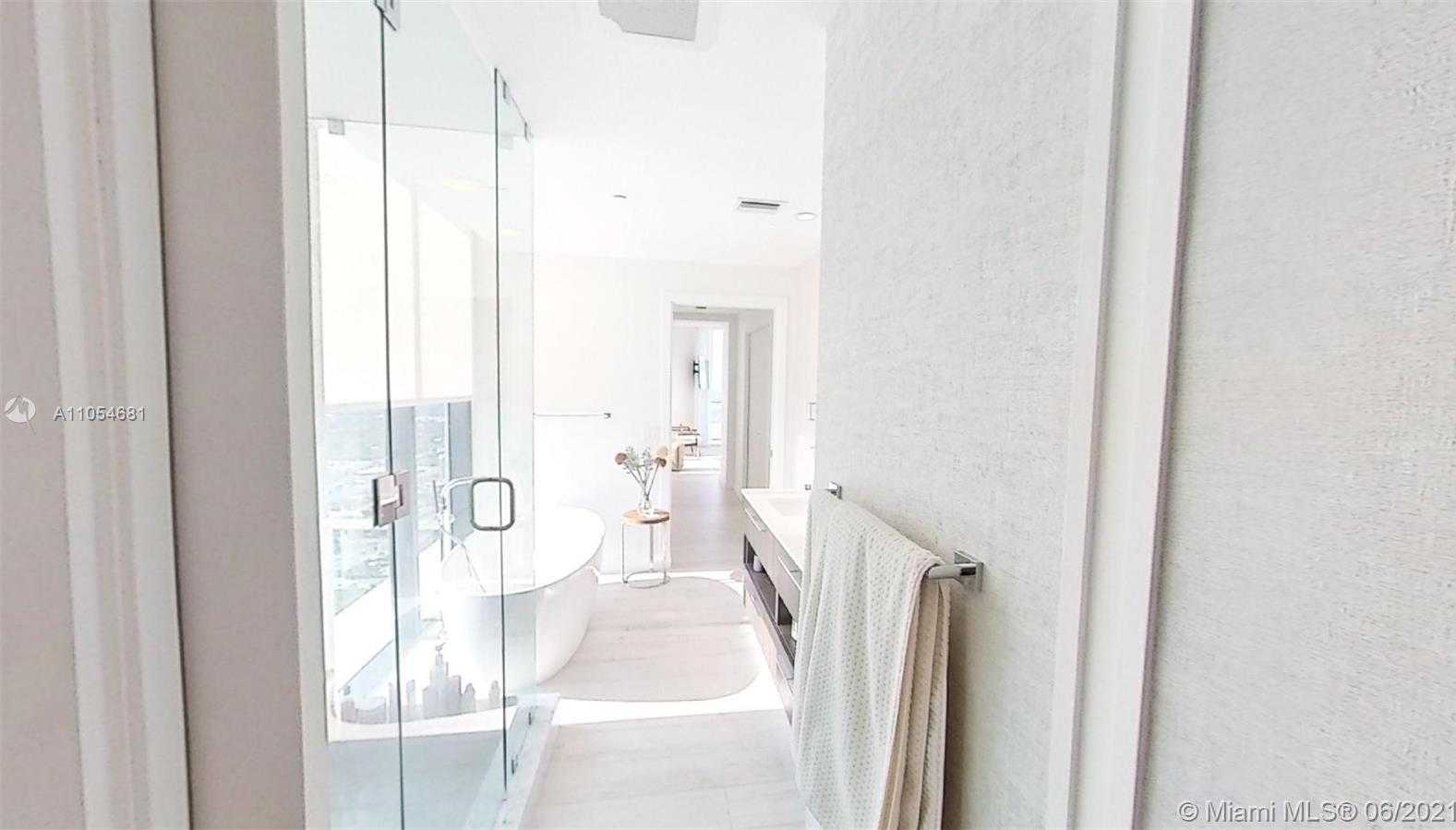 Small Image of 480 NORTH EAST 31 ST #4907, Miami Number 48