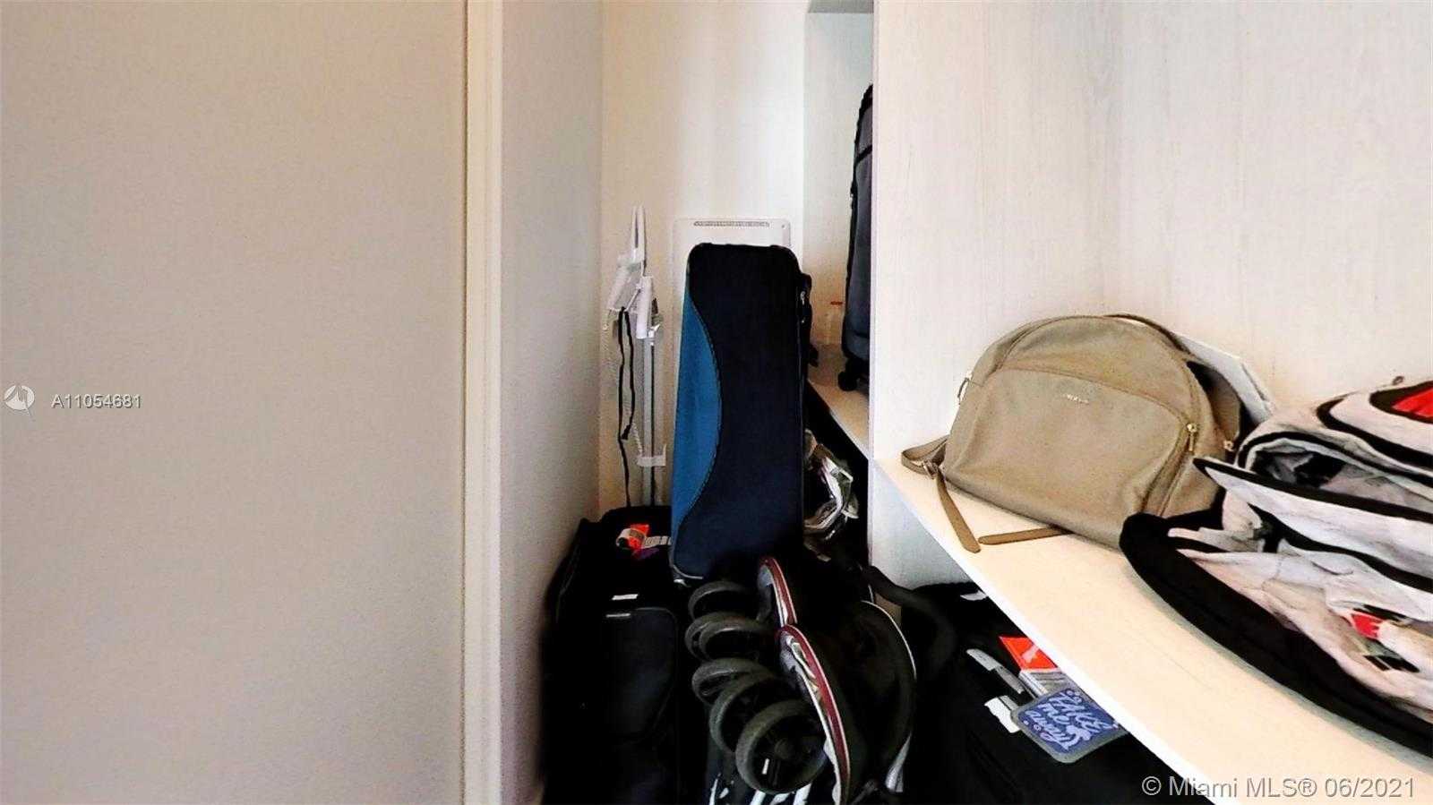 Small Image of 480 NORTH EAST 31 ST #4907, Miami Number 62