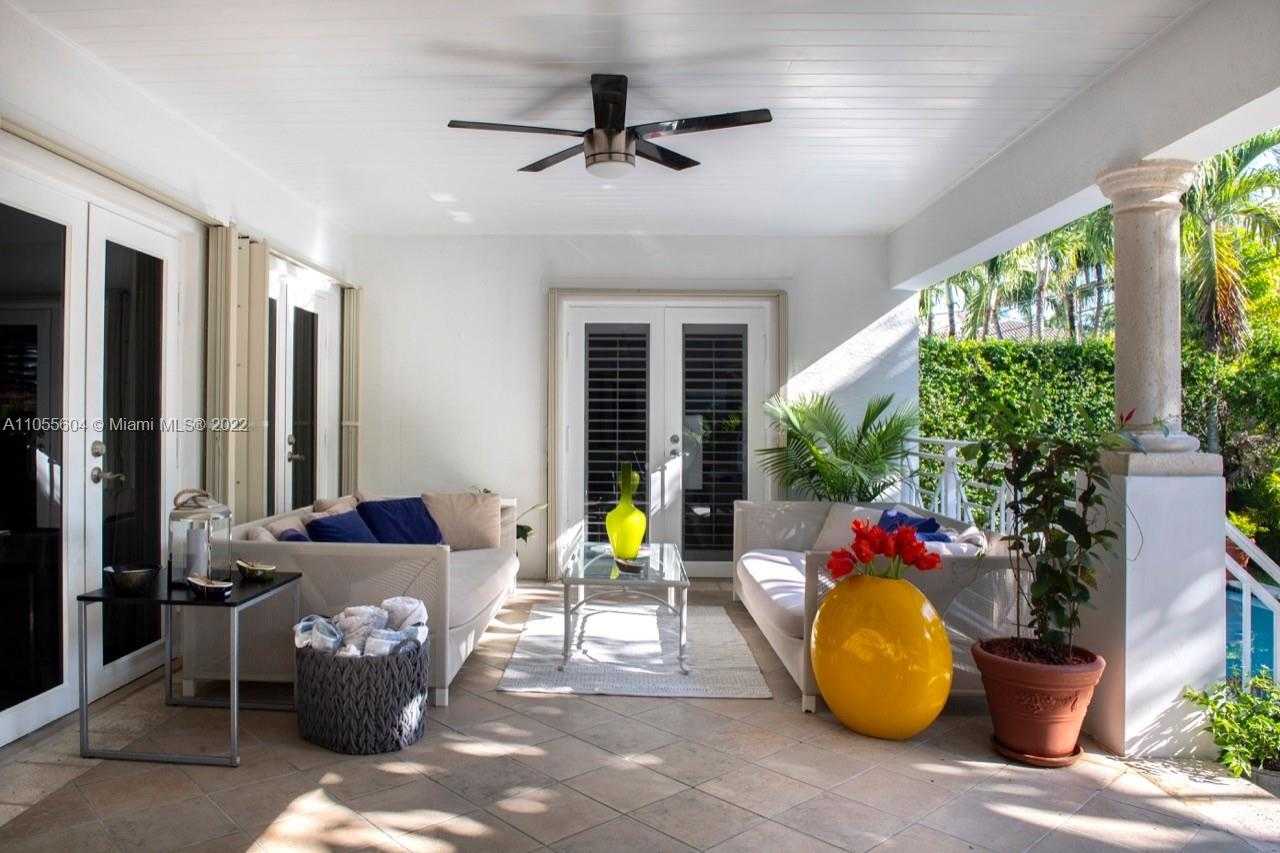 Small Image of 340 WOODCREST RD, Key Biscayne Number 26