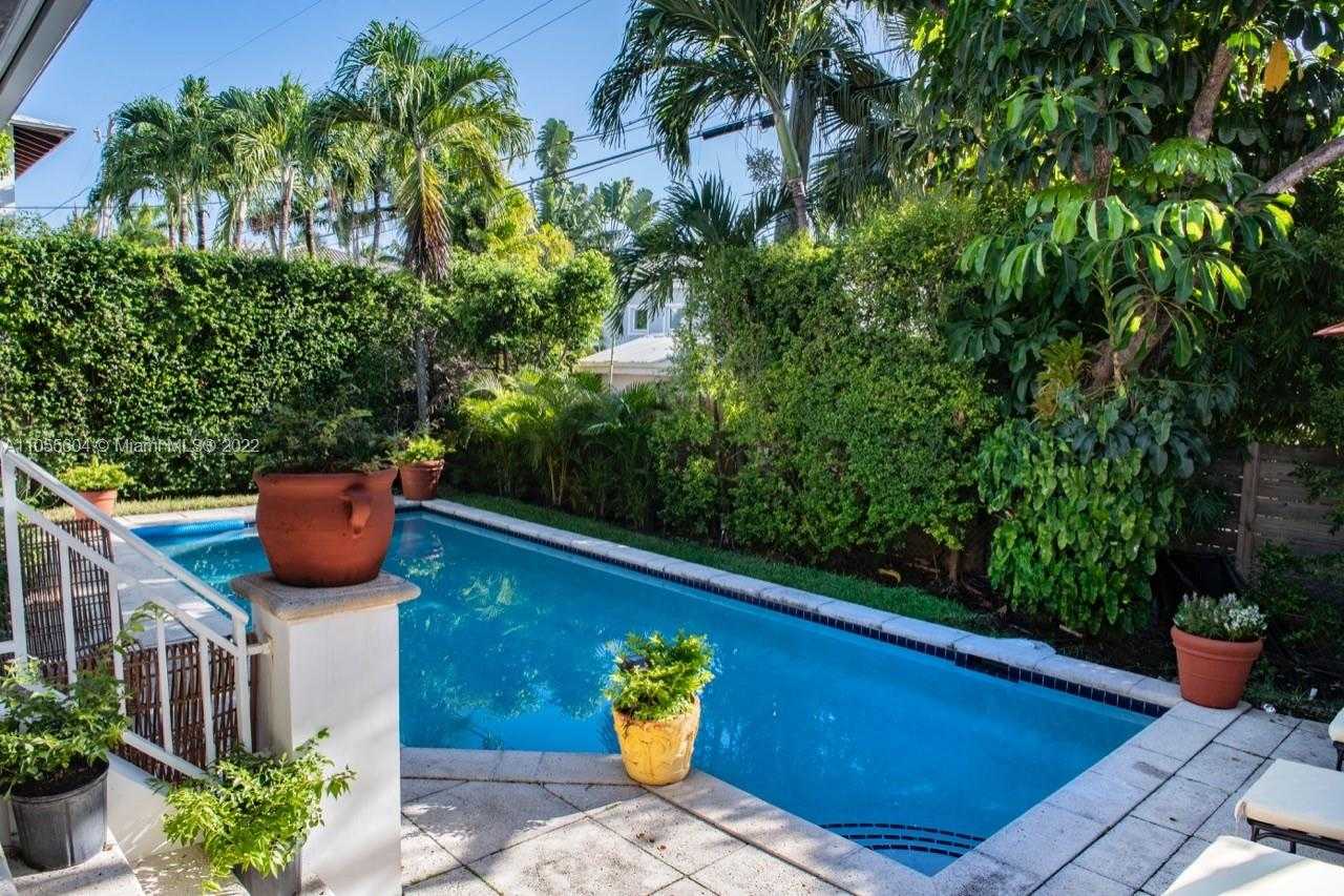 Small Image of 340 WOODCREST RD, Key Biscayne Number 30