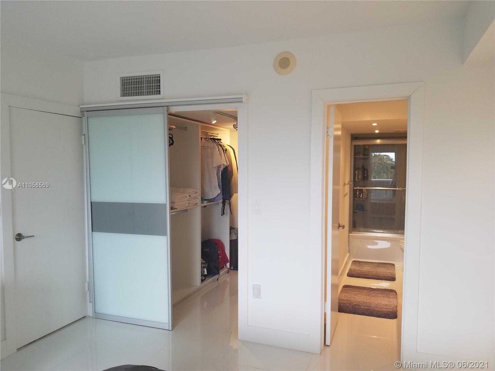 Small Image of 10275 COLLINS AVE #326, Bal Harbour Number 15