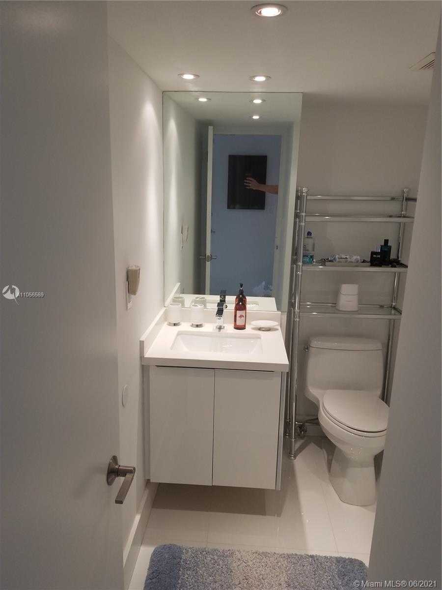 Small Image of 10275 COLLINS AVE #326, Bal Harbour Number 18