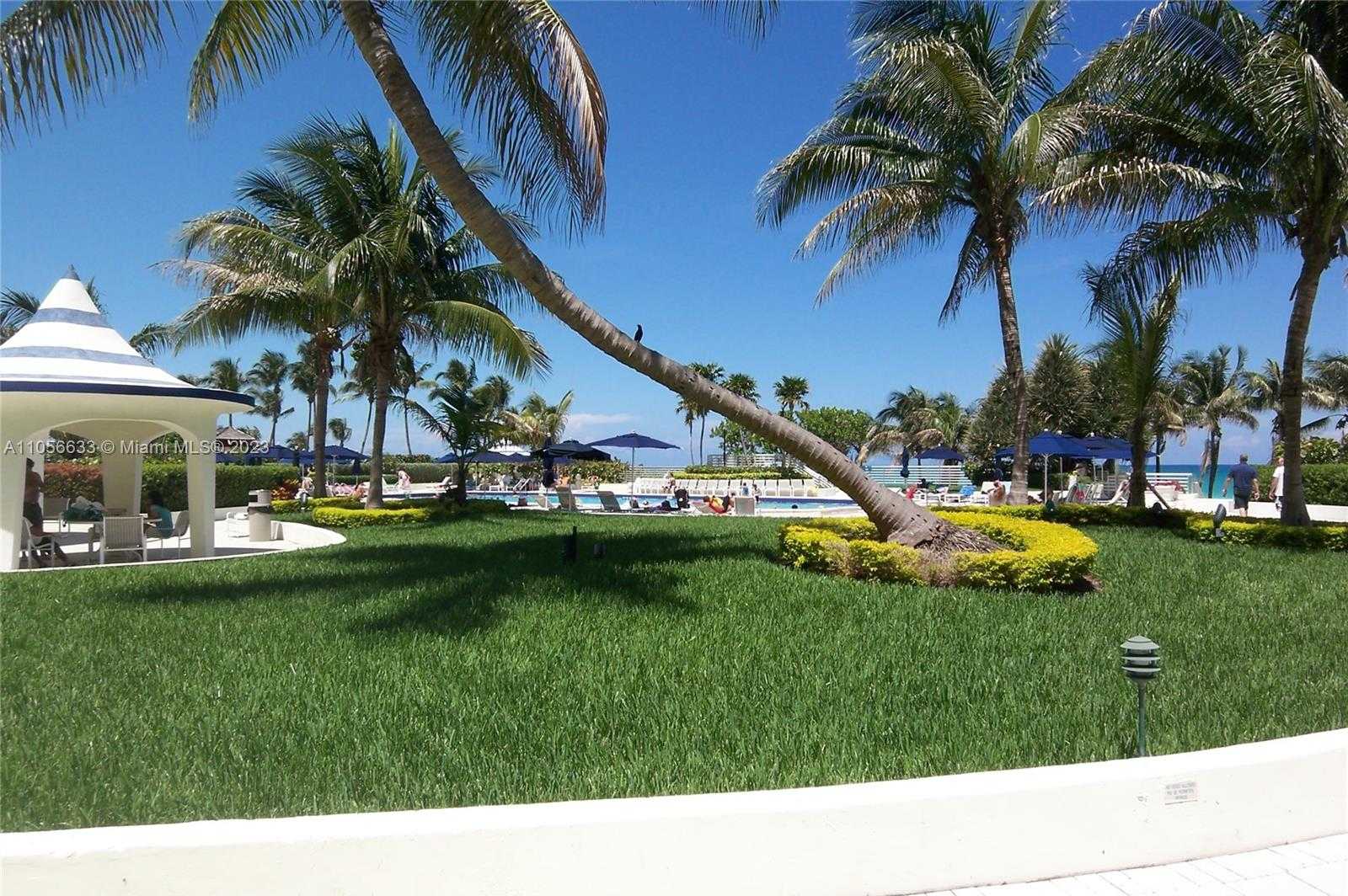 Small Image of 5161 #408, Miami Beach Number 35