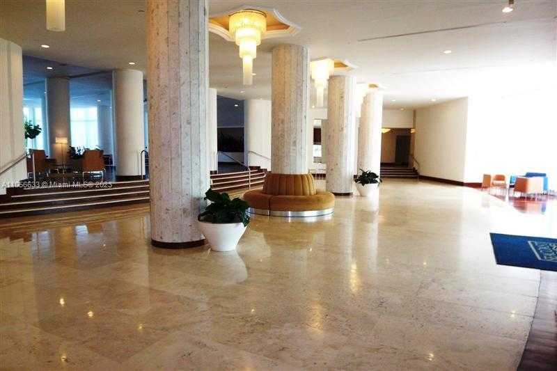 Small Image of 5161 #408, Miami Beach Number 45