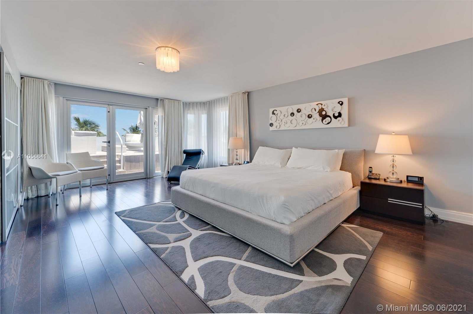 Small Image of 1250 OCEAN DR #PH1, Miami Beach Number 11