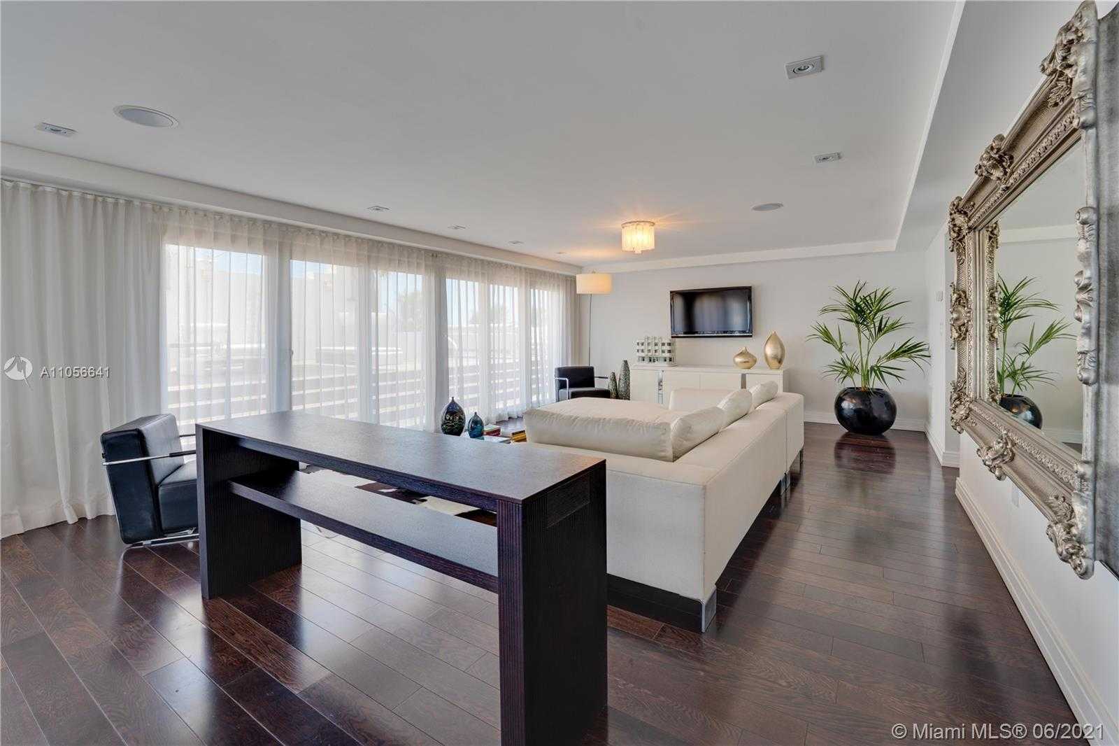 Small Image of 1250 OCEAN DR #PH1, Miami Beach Number 5