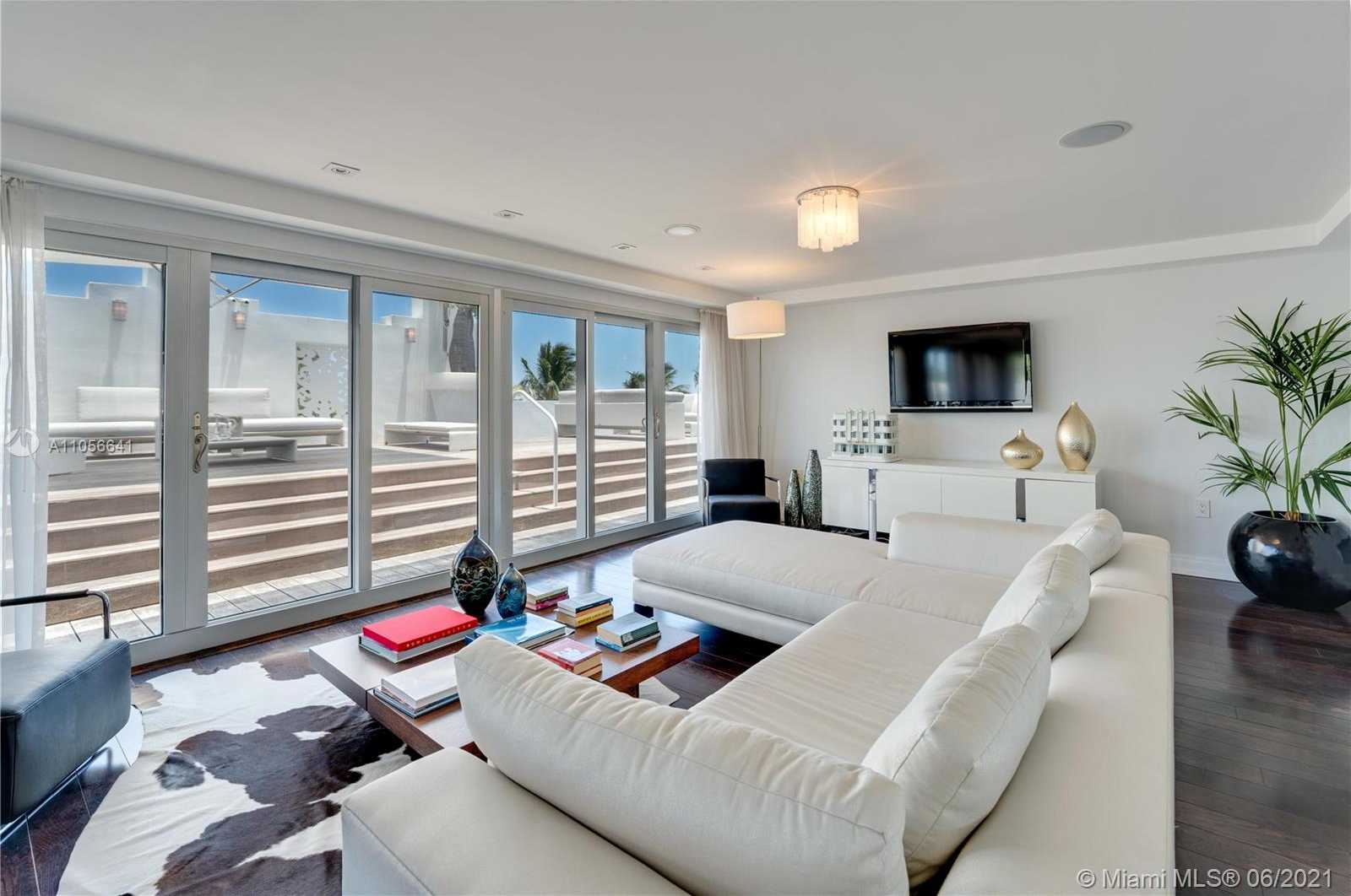 Small Image of 1250 OCEAN DR #PH1, Miami Beach Number 8