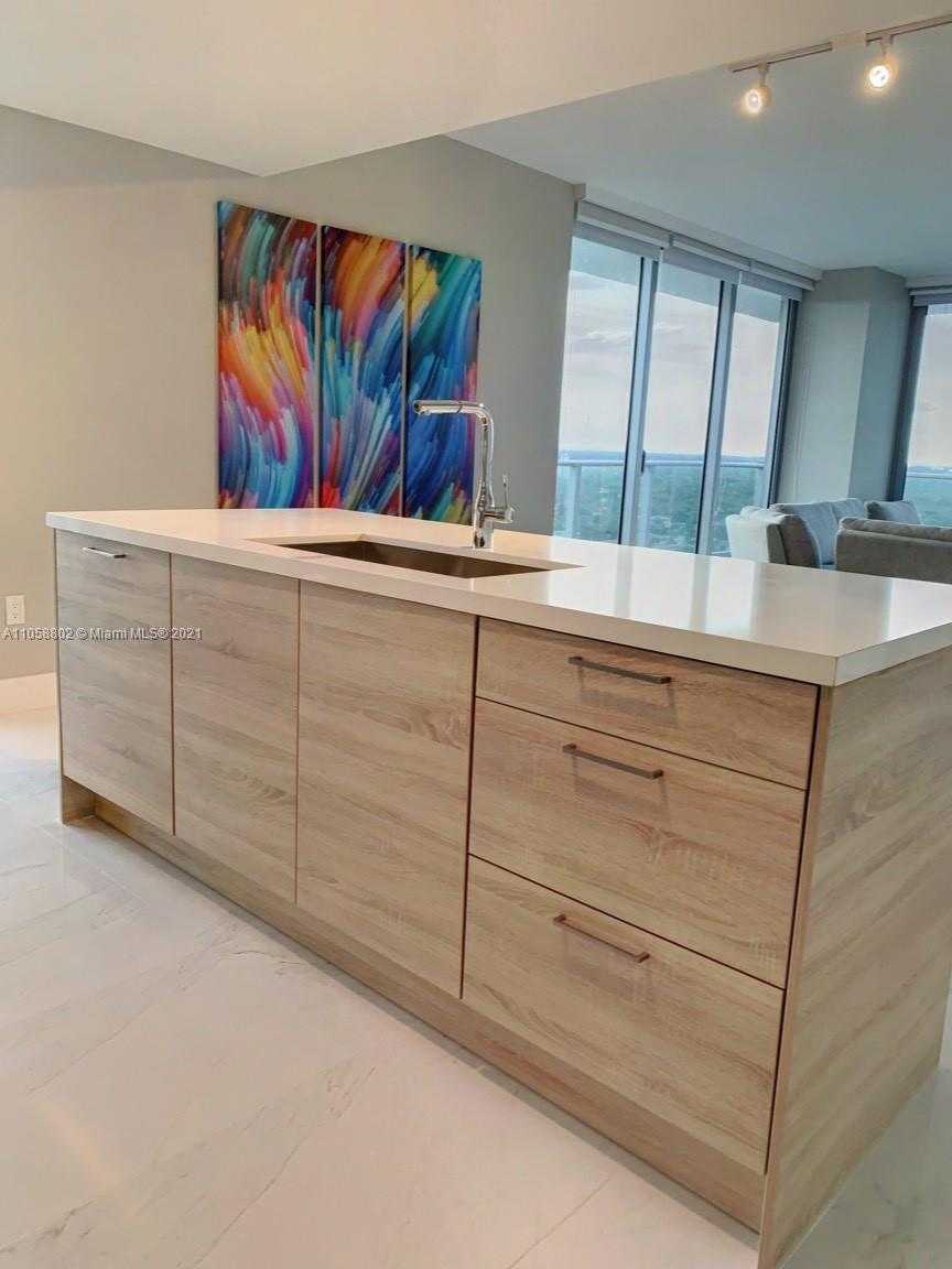 Small Image of 16385 BISCAYNE BLVD #2301, North Miami Beach Number 14