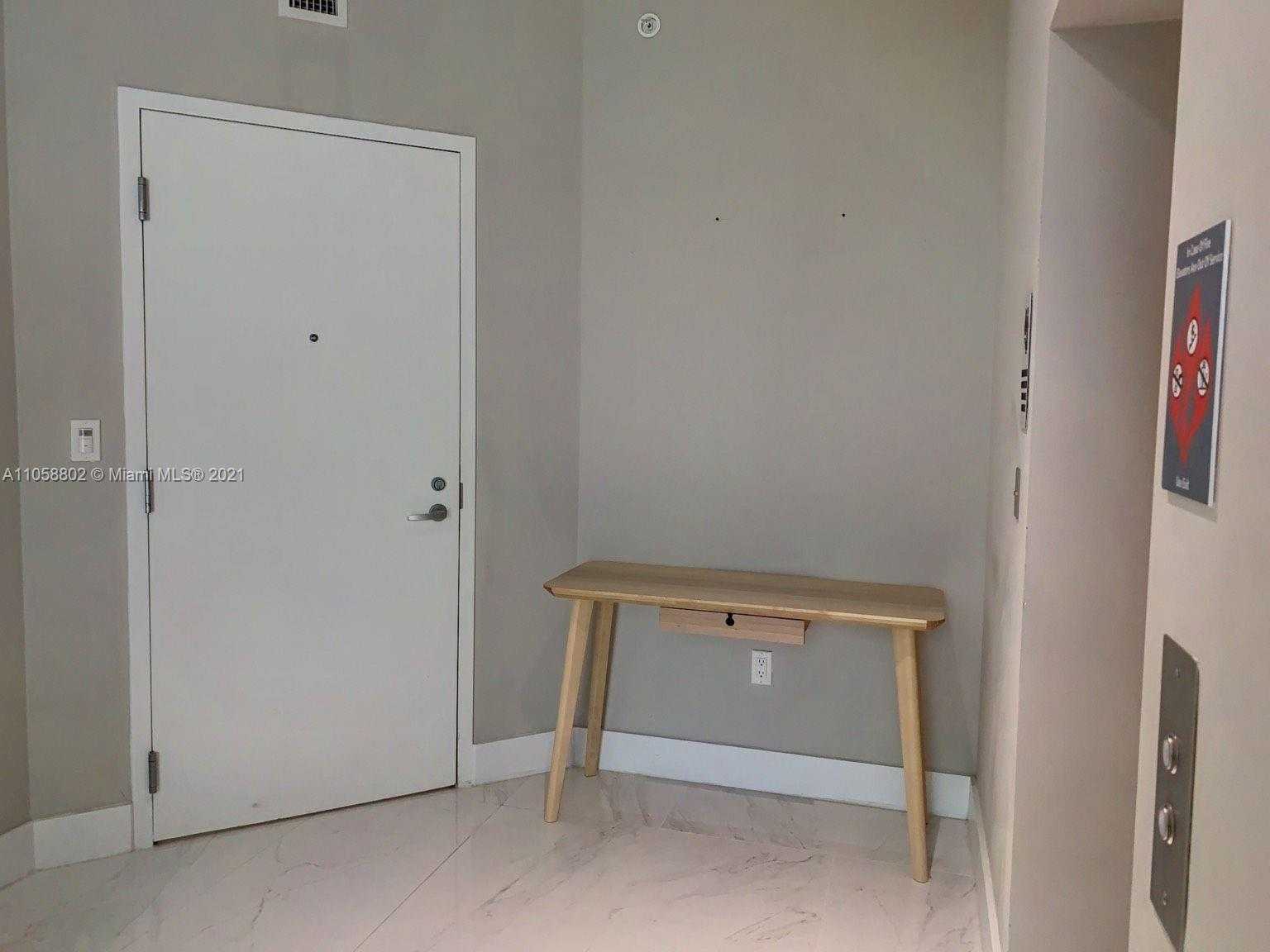 Small Image of 16385 BISCAYNE BLVD #2301, North Miami Beach Number 4