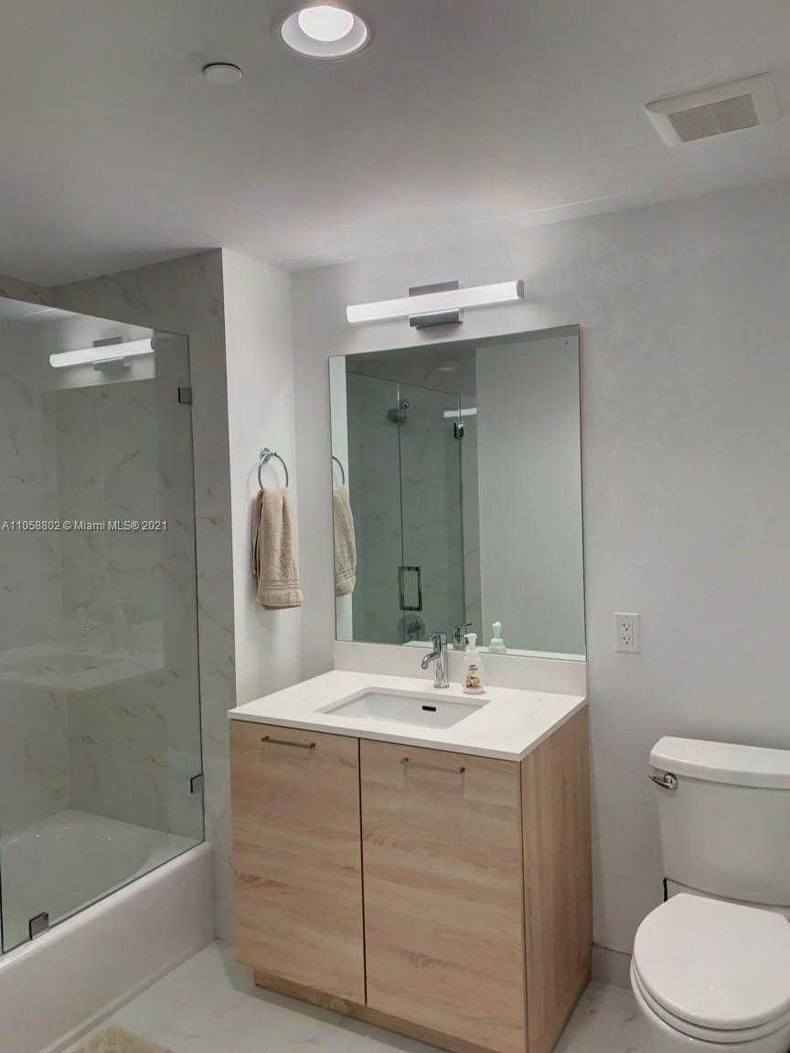 Small Image of 16385 BISCAYNE BLVD #2301, North Miami Beach Number 6