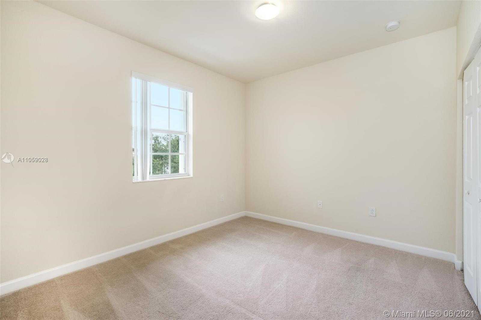 Small Image of 17078 SOUTH WEST 91ST ST, Miami Number 20
