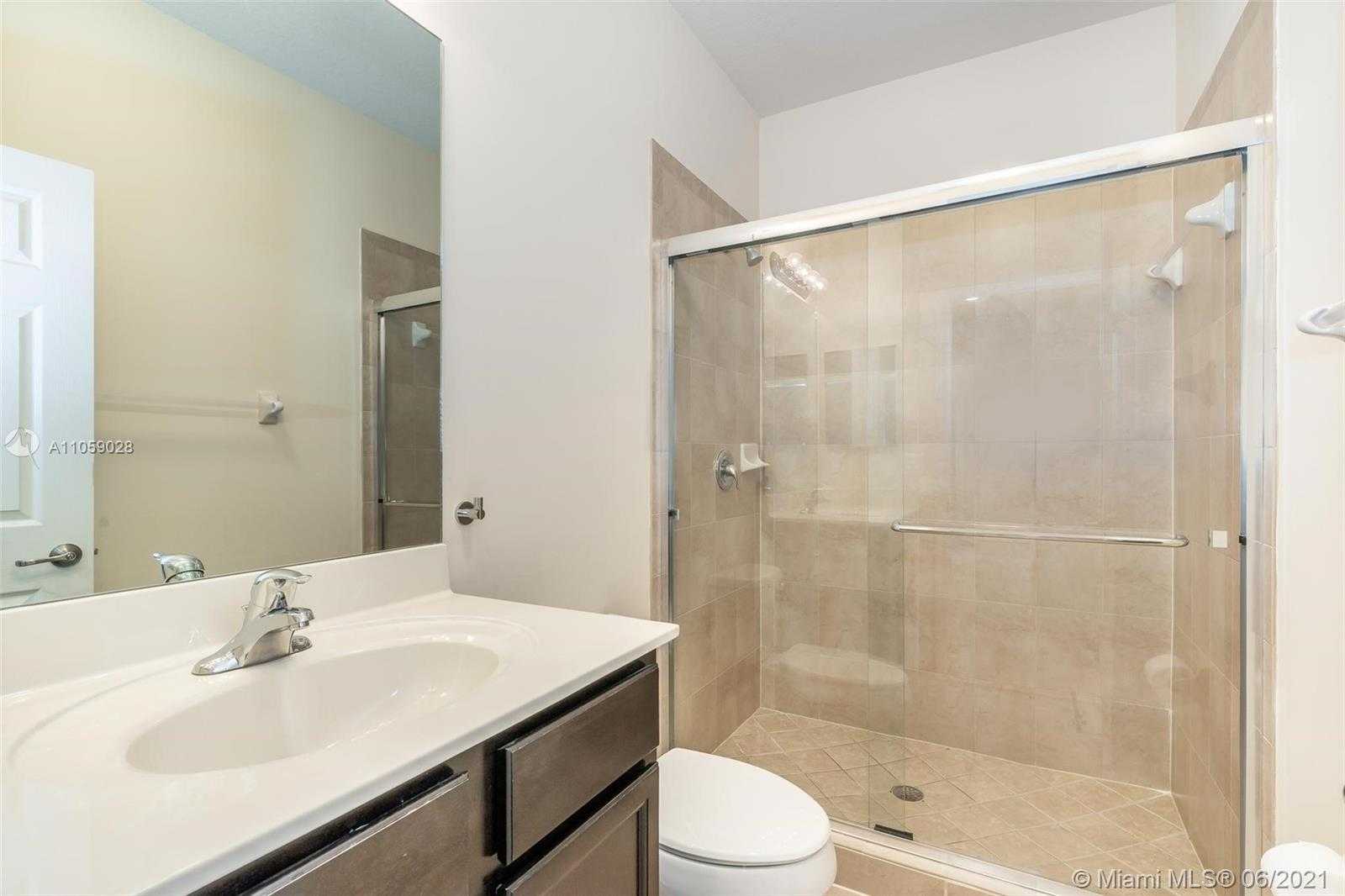 Small Image of 17078 SOUTH WEST 91ST ST, Miami Number 24