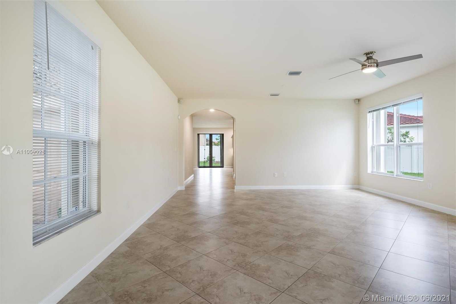 Small Image of 17078 SOUTH WEST 91ST ST, Miami Number 6
