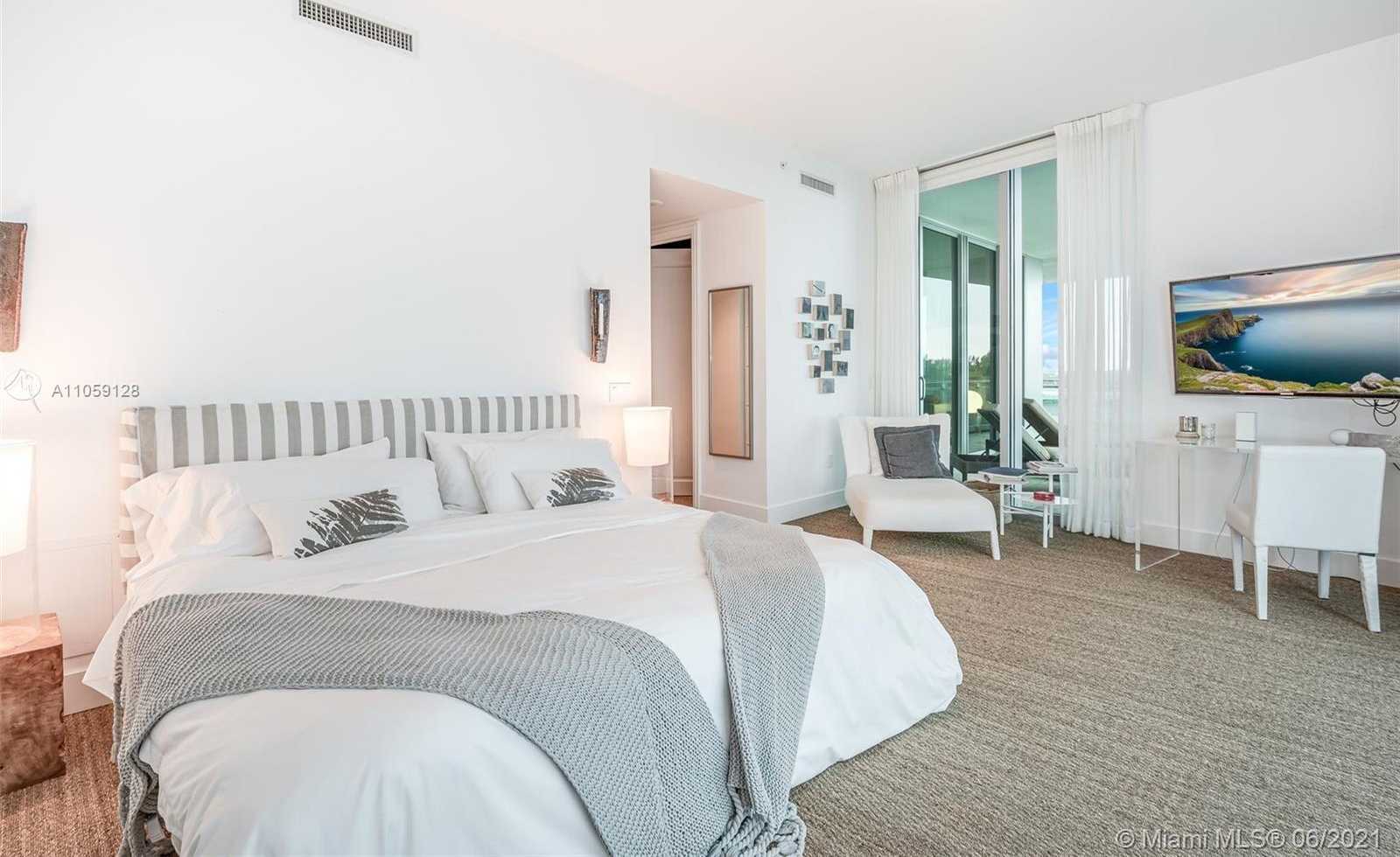 Small Image of 10295 COLLINS AVE #309, Bal Harbour Number 29