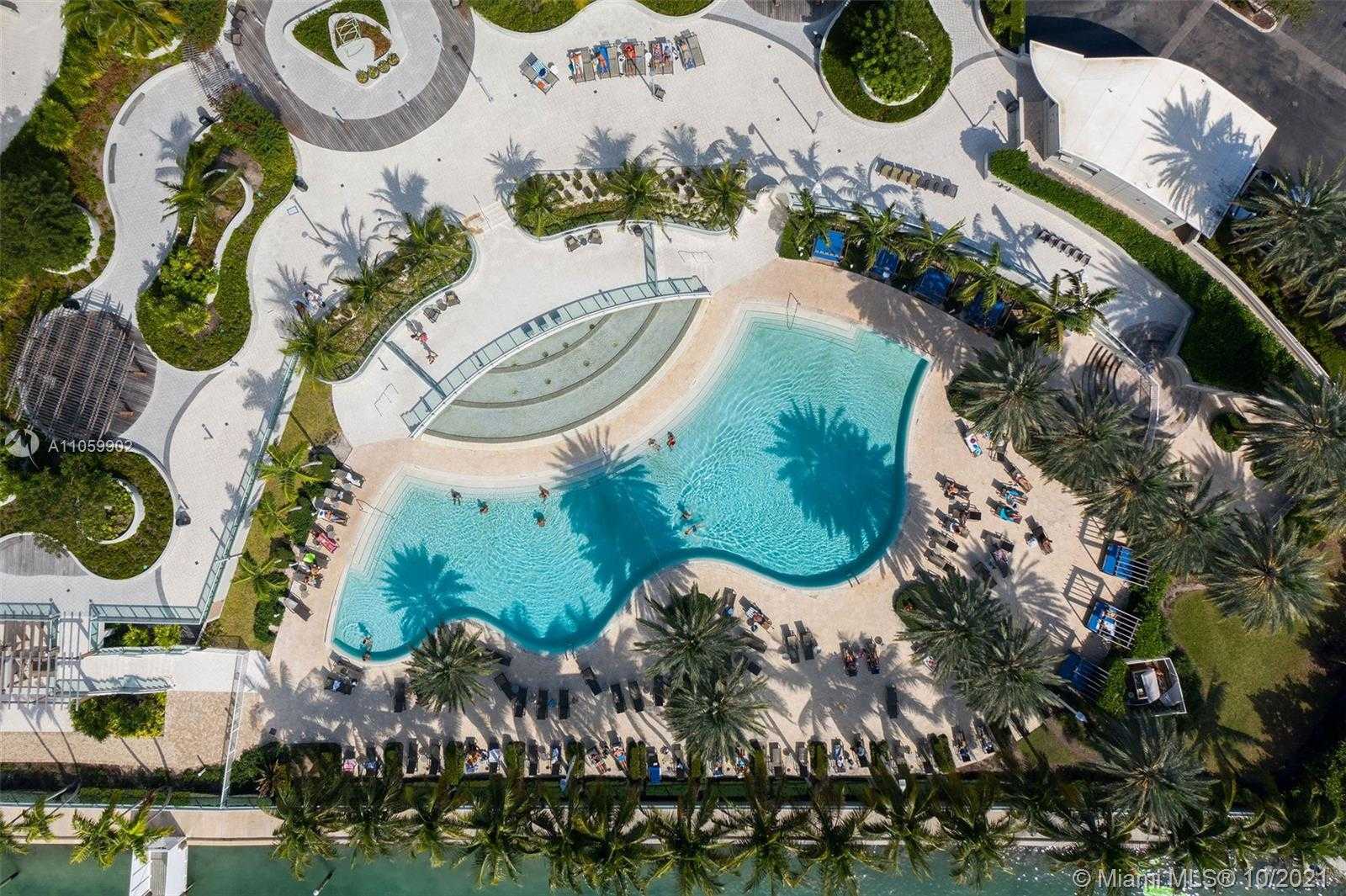 Small Image of 1500 BAY RD #N-1416, Miami Beach Number 12