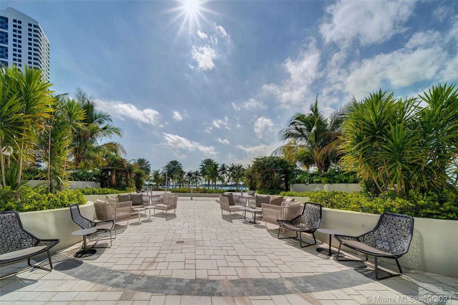 Small Image of 1500 BAY RD #N-1416, Miami Beach Number 37