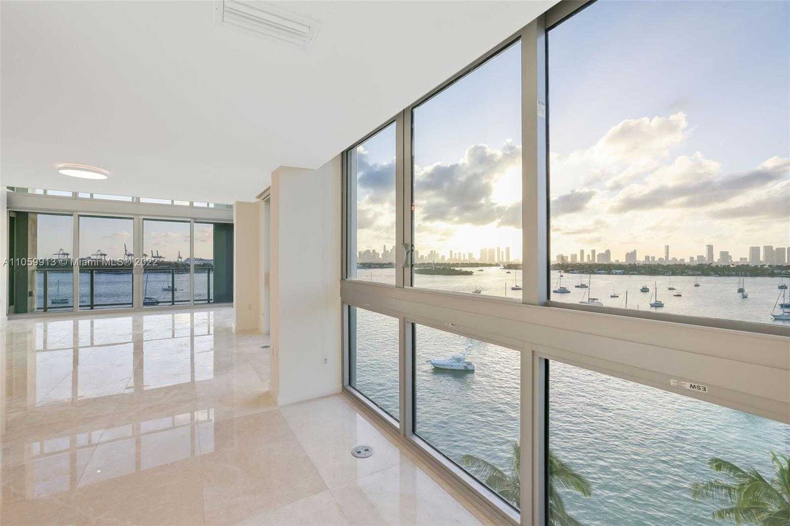 Small Image of 1500 Bay Rd, Miami Beach, FL 33139, USA Number 12