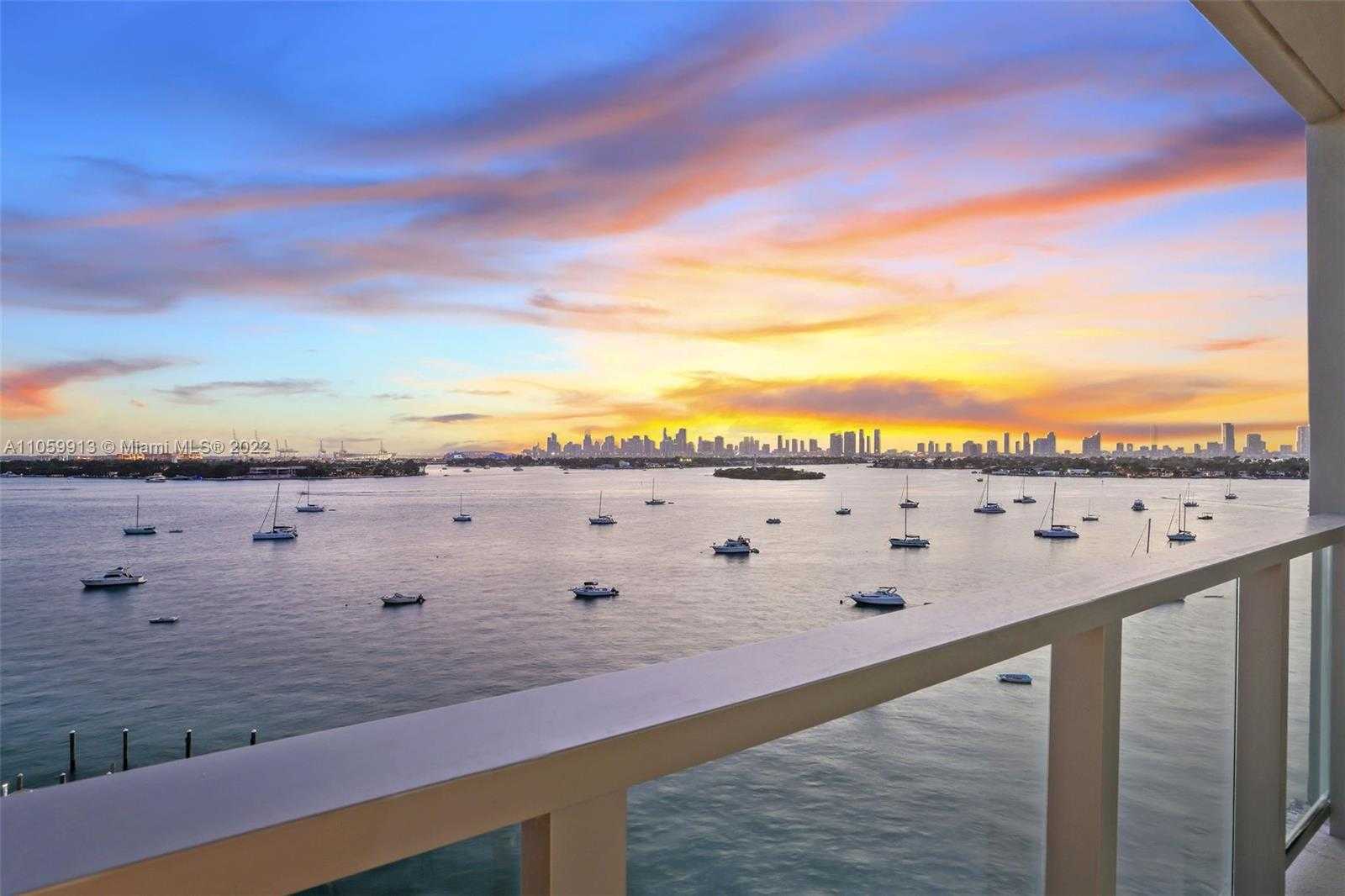 Small Image of 1500 Bay Rd, Miami Beach, FL 33139, USA Number 14