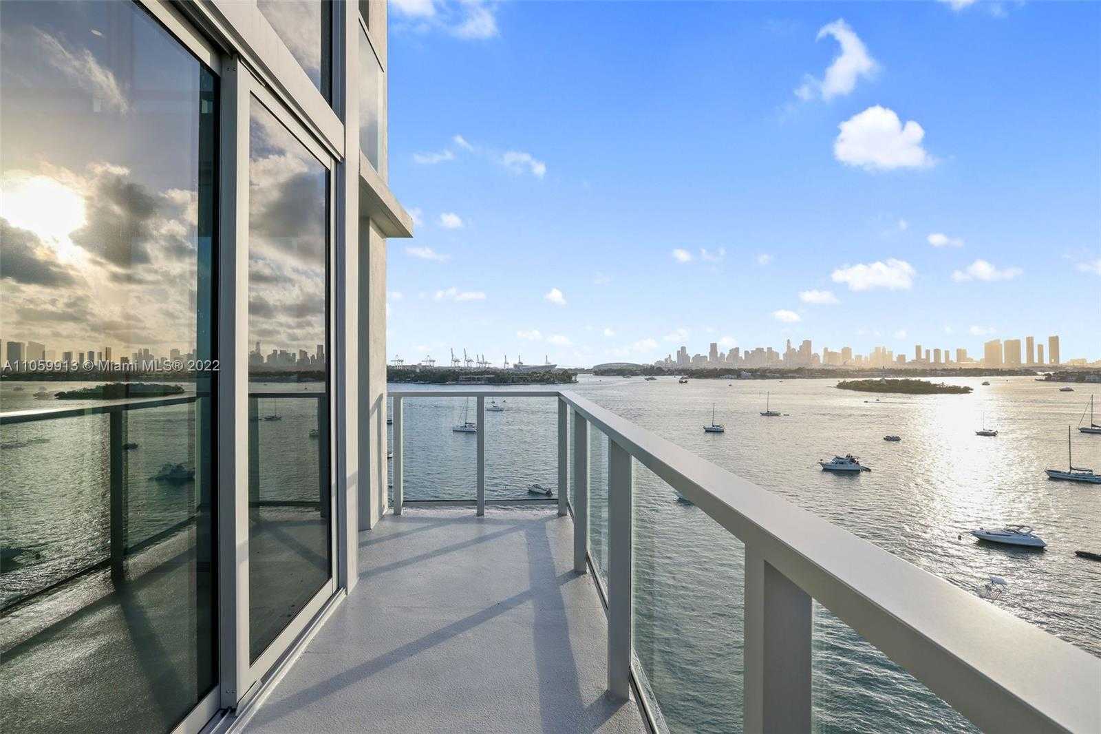 Small Image of 1500 Bay Rd, Miami Beach, FL 33139, USA Number 17