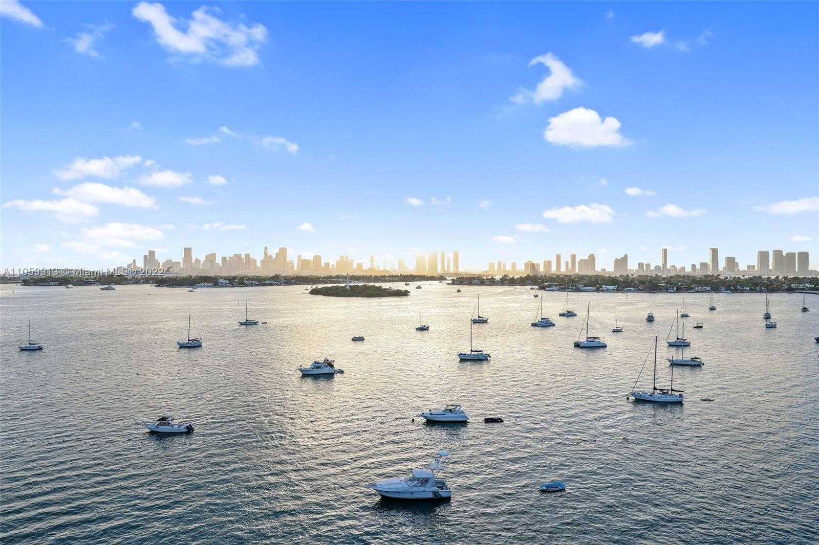 Small Image of 1500 Bay Rd, Miami Beach, FL 33139, USA Number 20