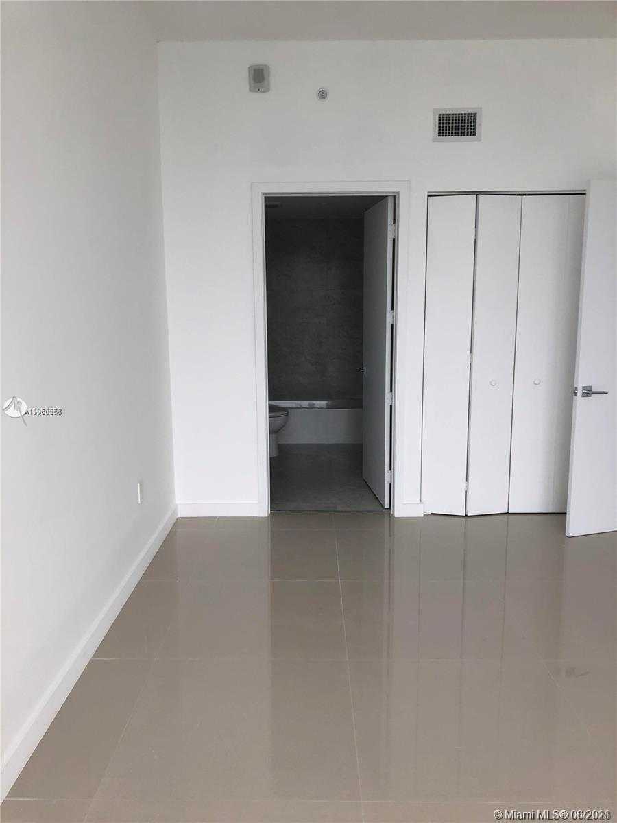 Small Image of 488 NORTH EAST 18TH ST #PH09, Miami Number 11