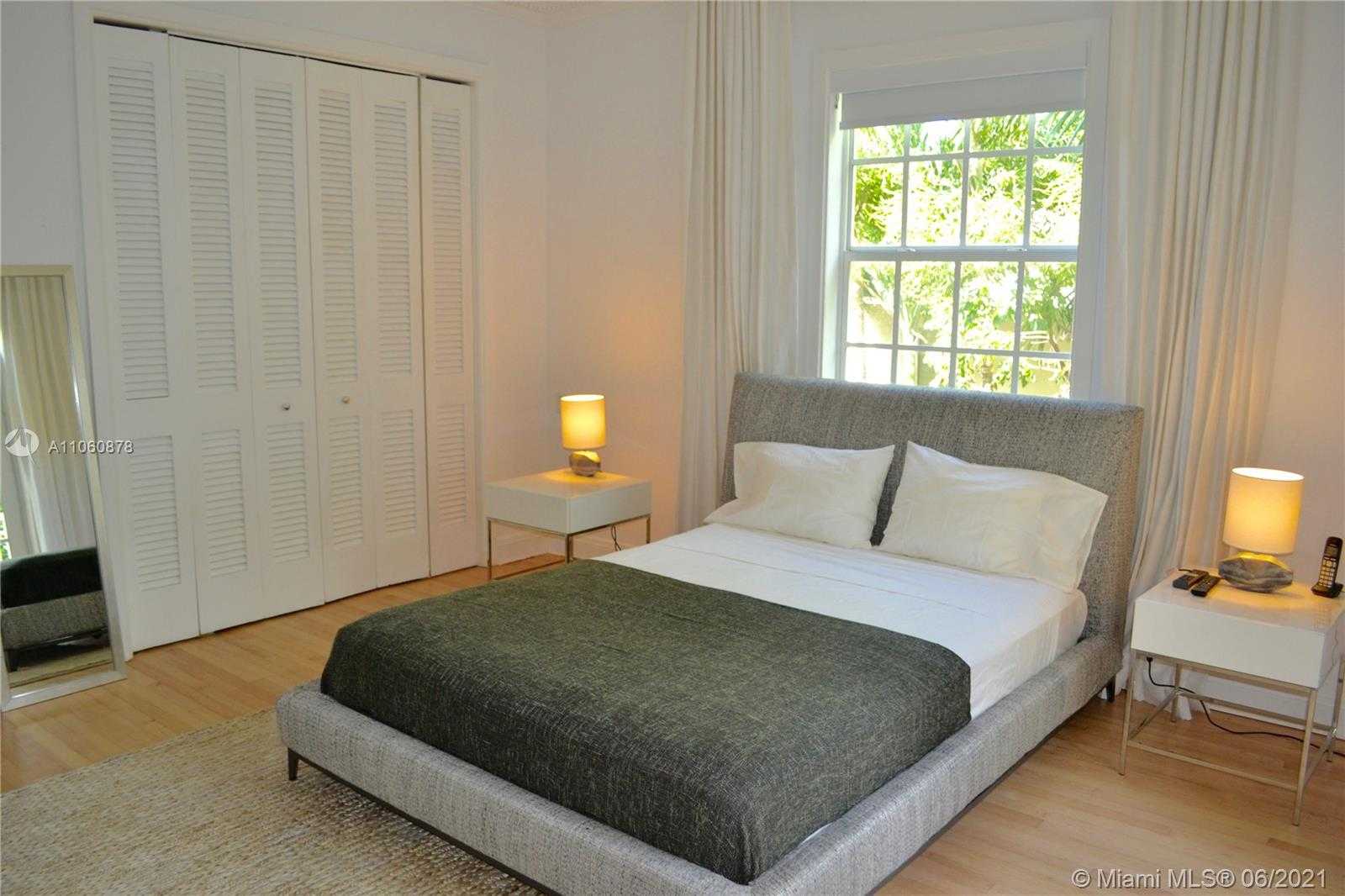 Small Image of 710 SOUTH MASHTA DR, Key Biscayne Number 7